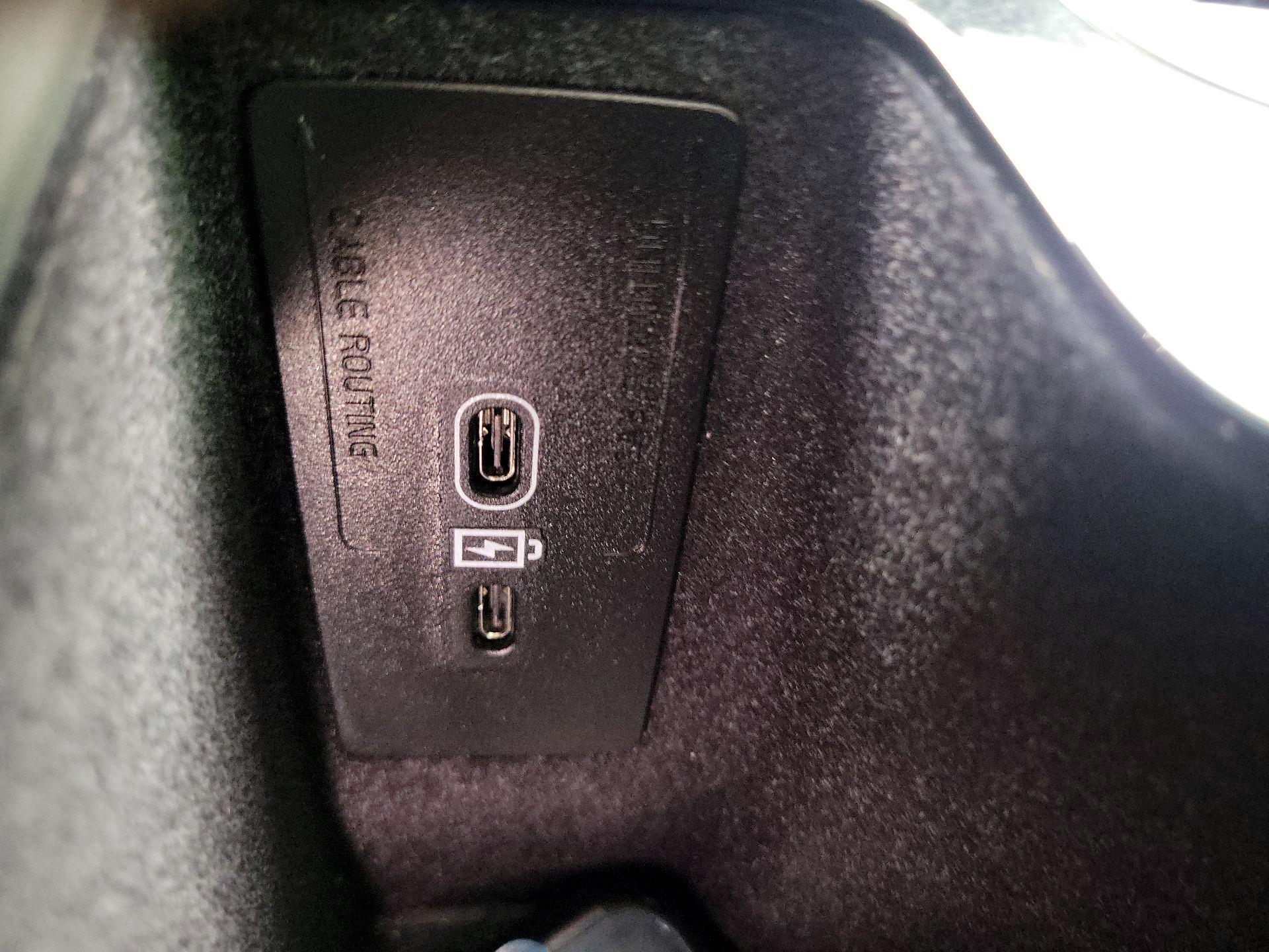 Thumbnail: 2023 Volvo S60 - 19