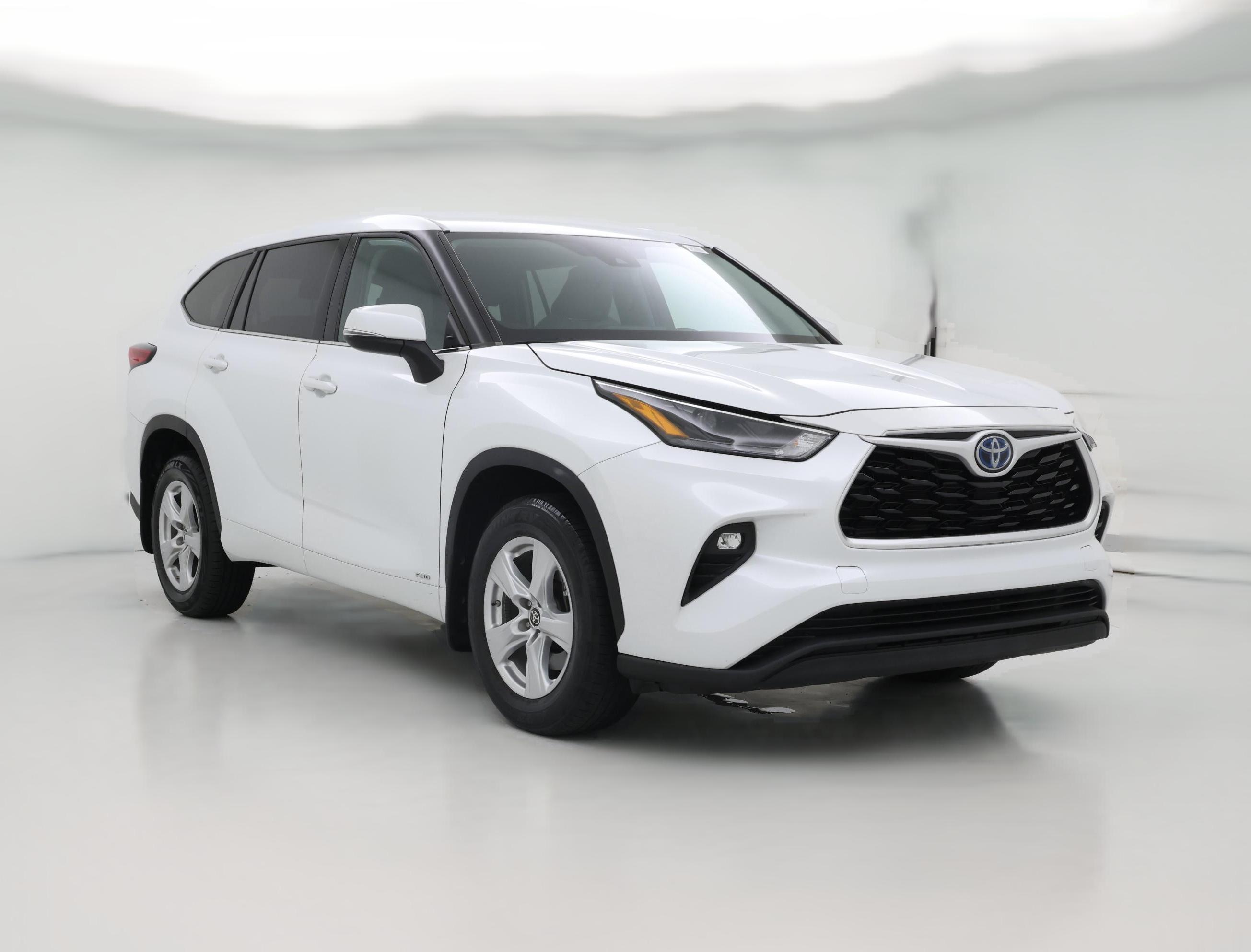 Thumbnail: 2022 Toyota Highlander - 1