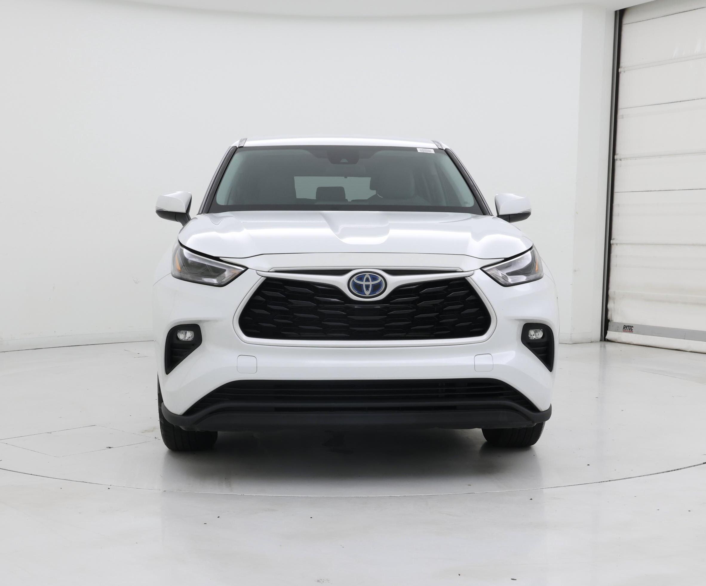 Thumbnail: 2022 Toyota Highlander - 5