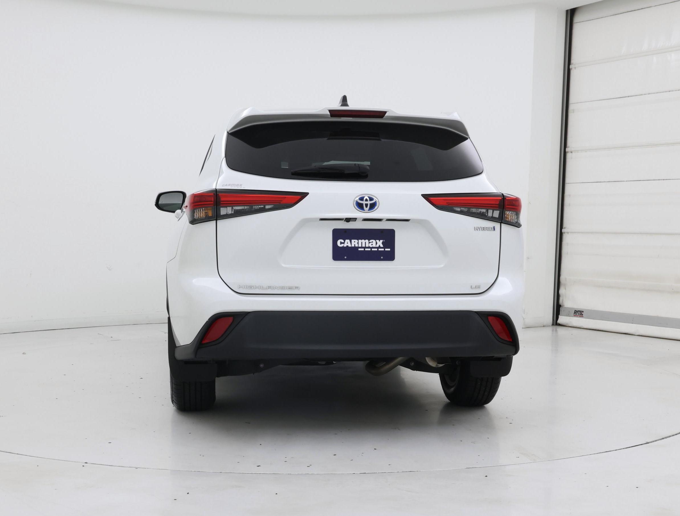 Thumbnail: 2022 Toyota Highlander - 6