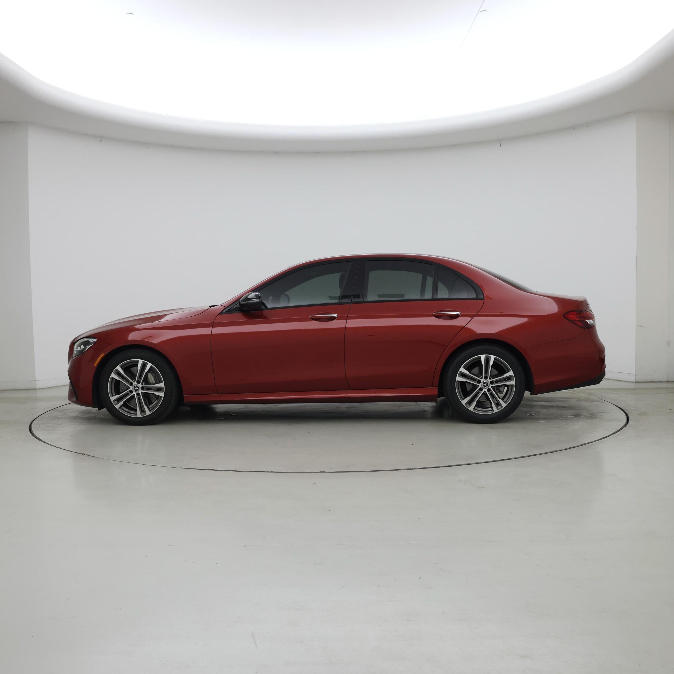 Thumbnail: 2023 Mercedes-Benz E-Class - 3