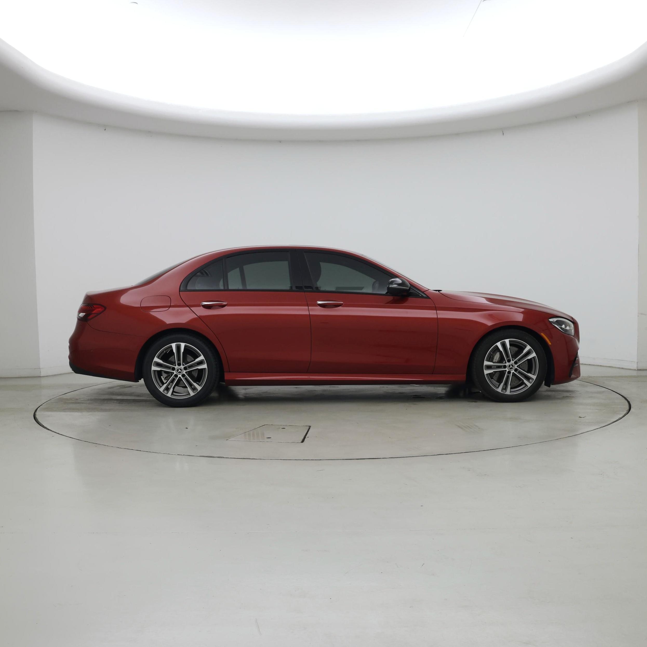 Thumbnail: 2023 Mercedes-Benz E-Class - 7