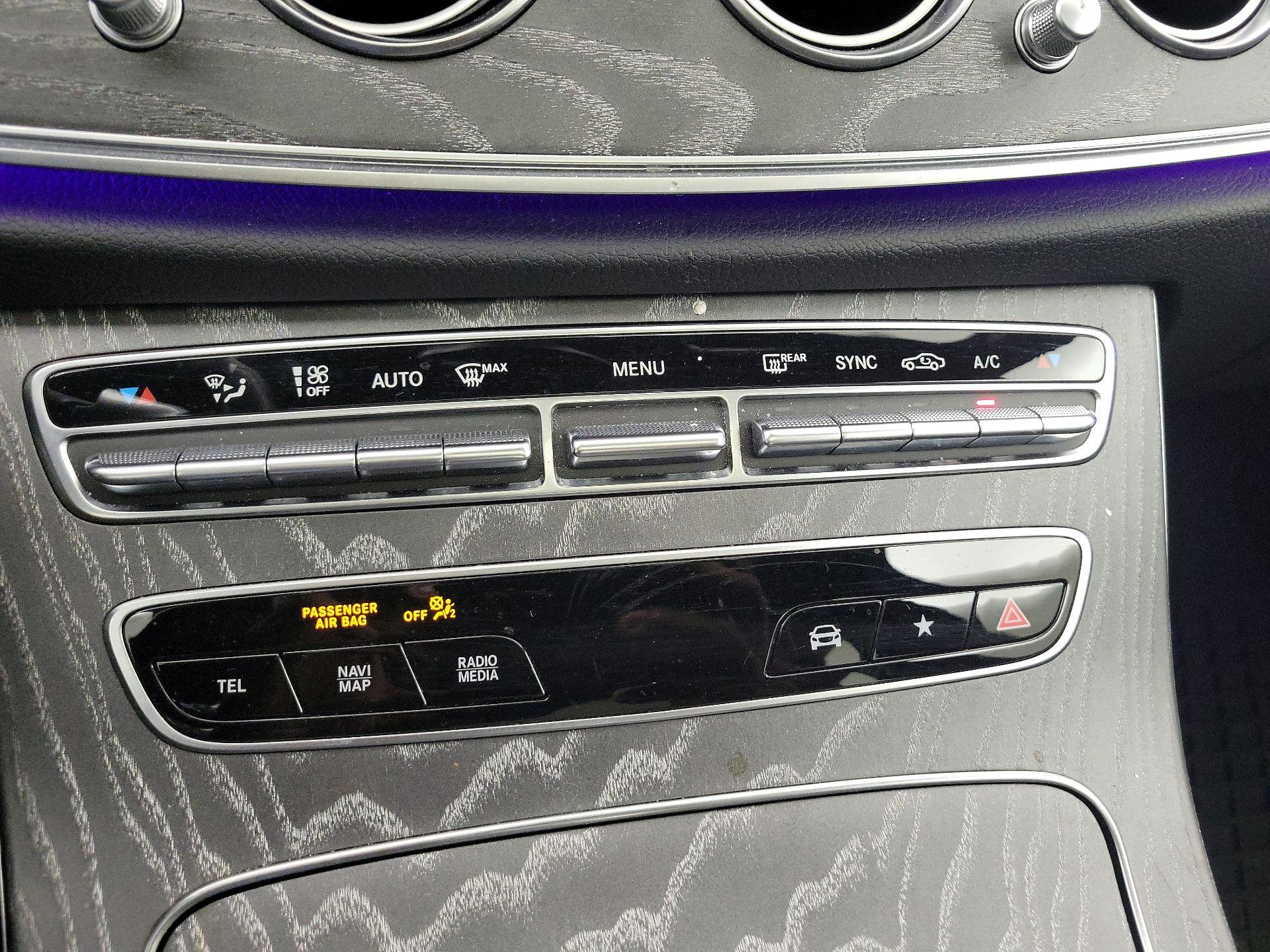 Thumbnail: 2021 Mercedes-Benz E-Class - 17