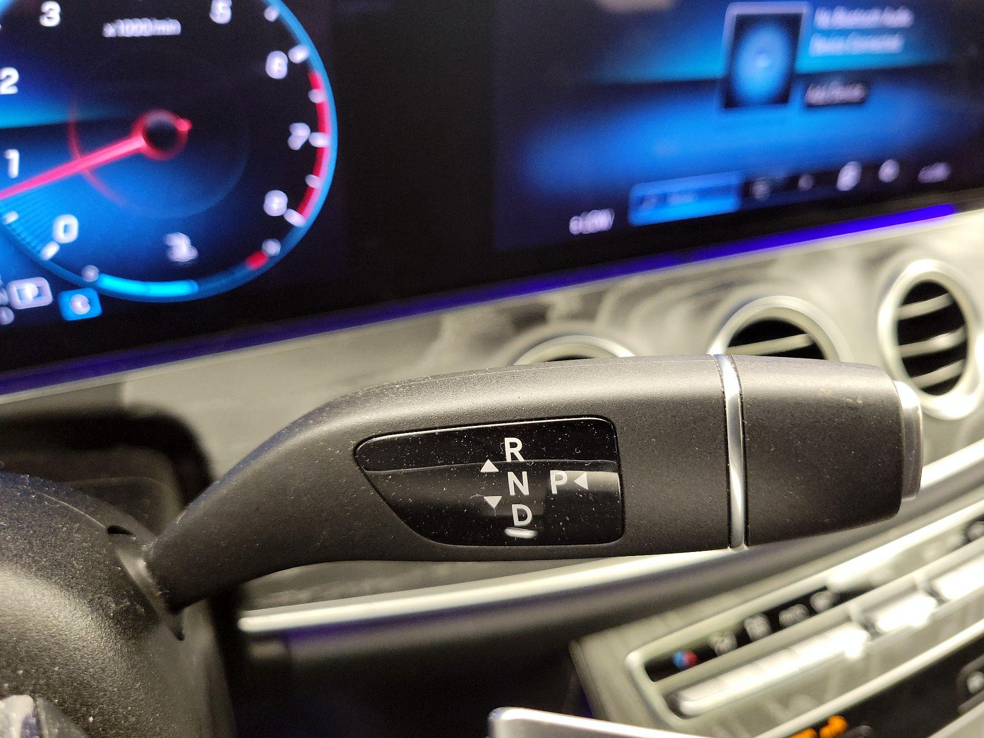 Thumbnail: 2021 Mercedes-Benz E-Class - 18