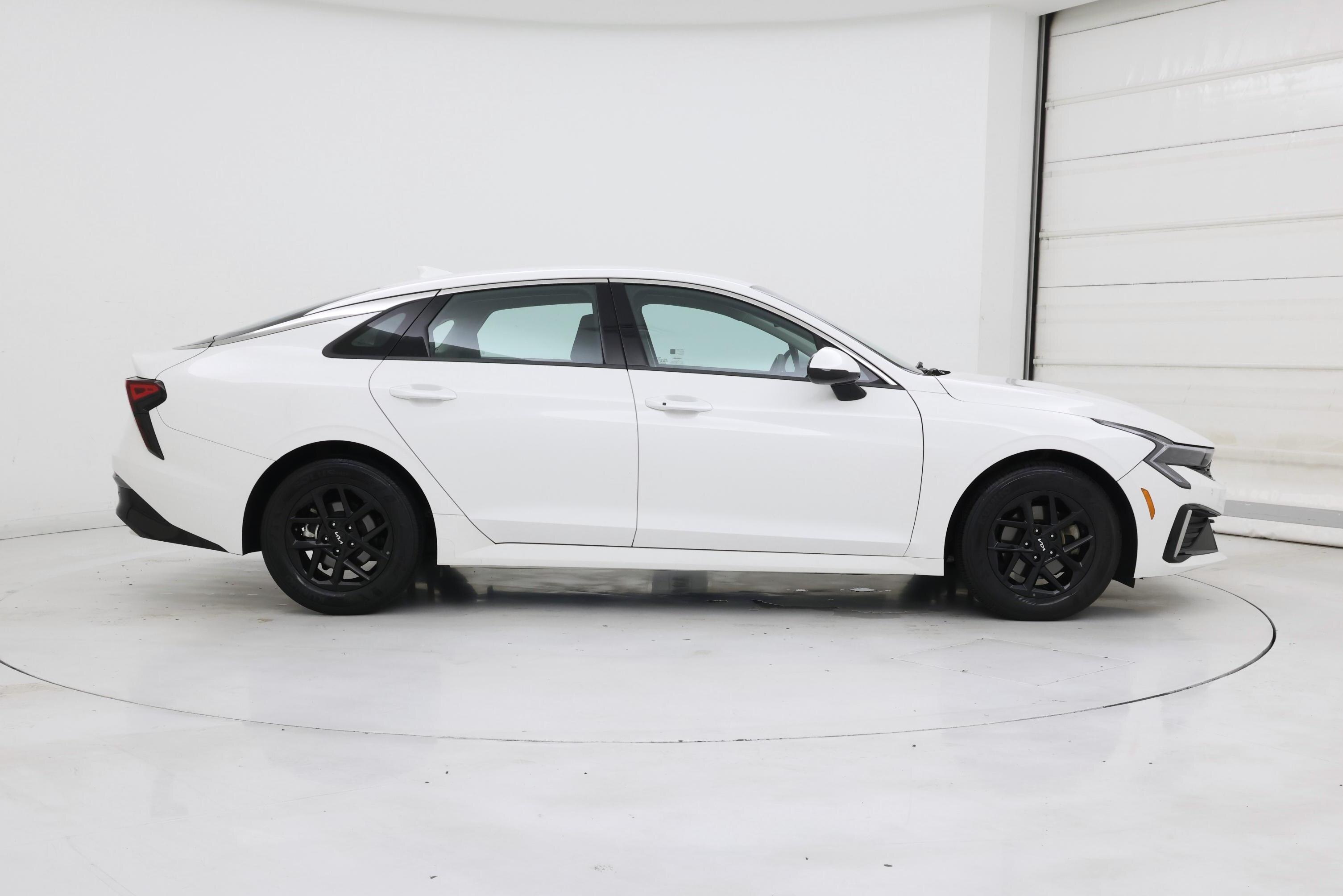 Thumbnail: 2025 Kia K5 - 7