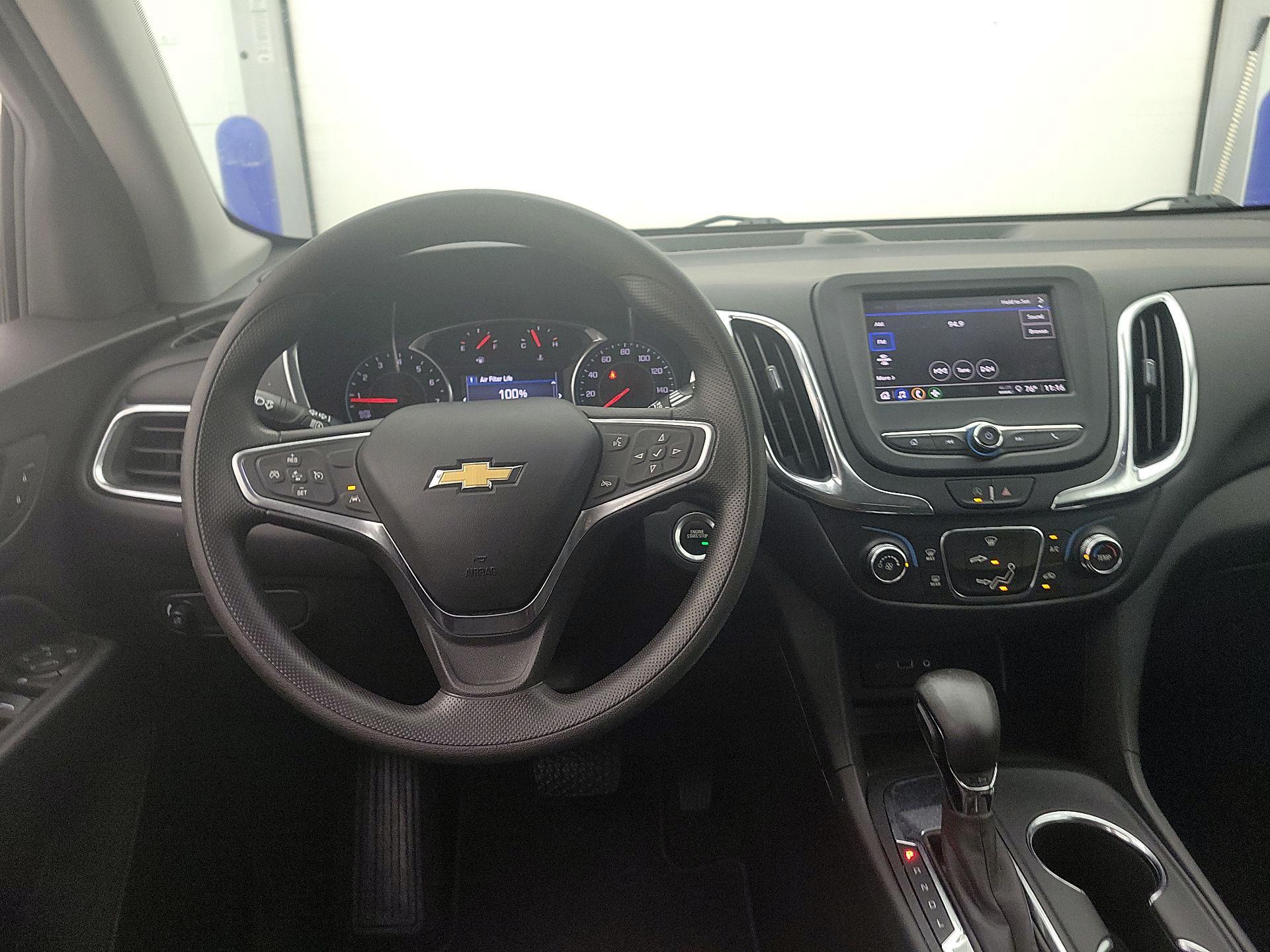 Thumbnail: 2022 Chevrolet Equinox - 10