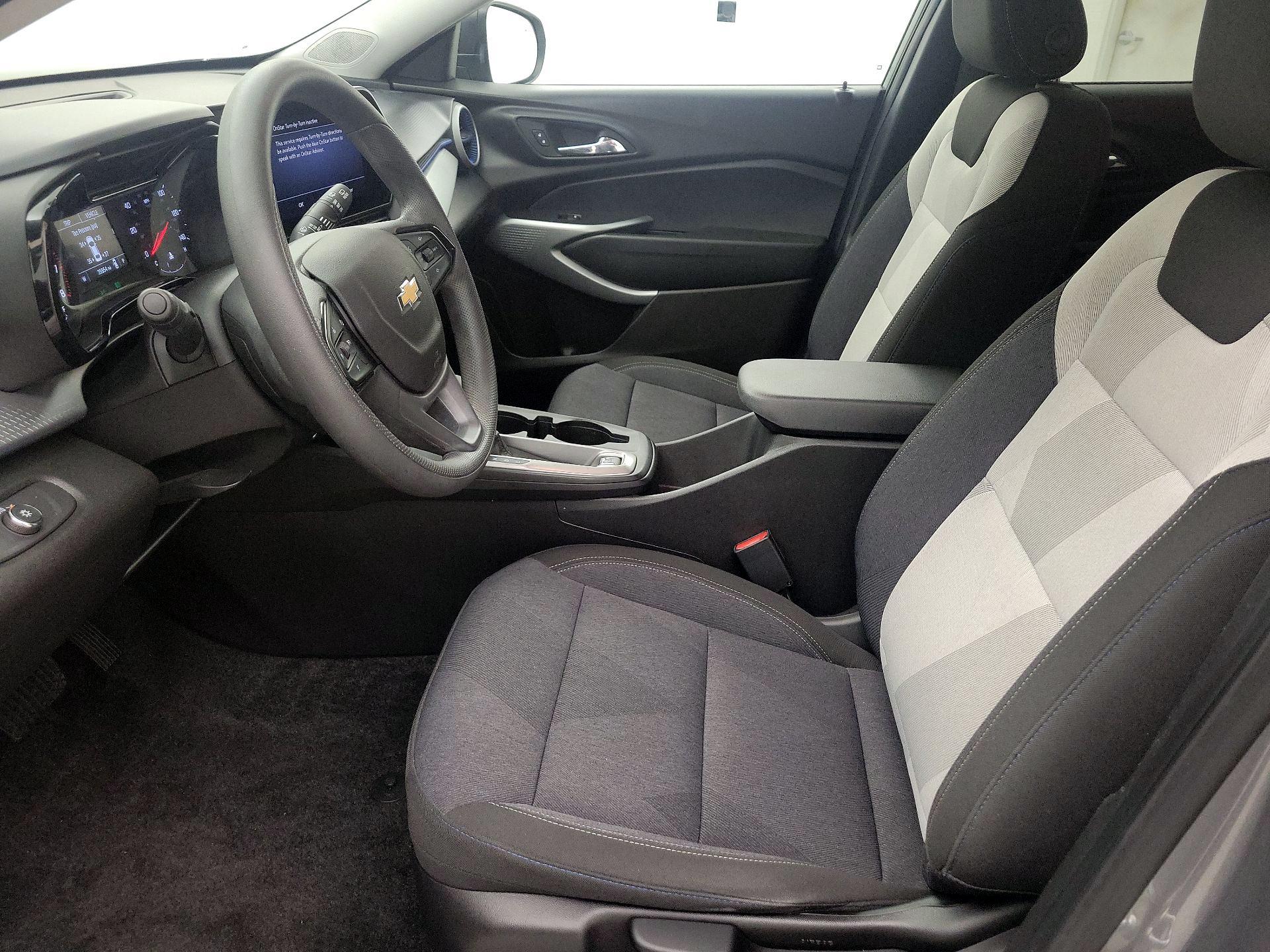 Thumbnail: 2024 Chevrolet Trax - 11