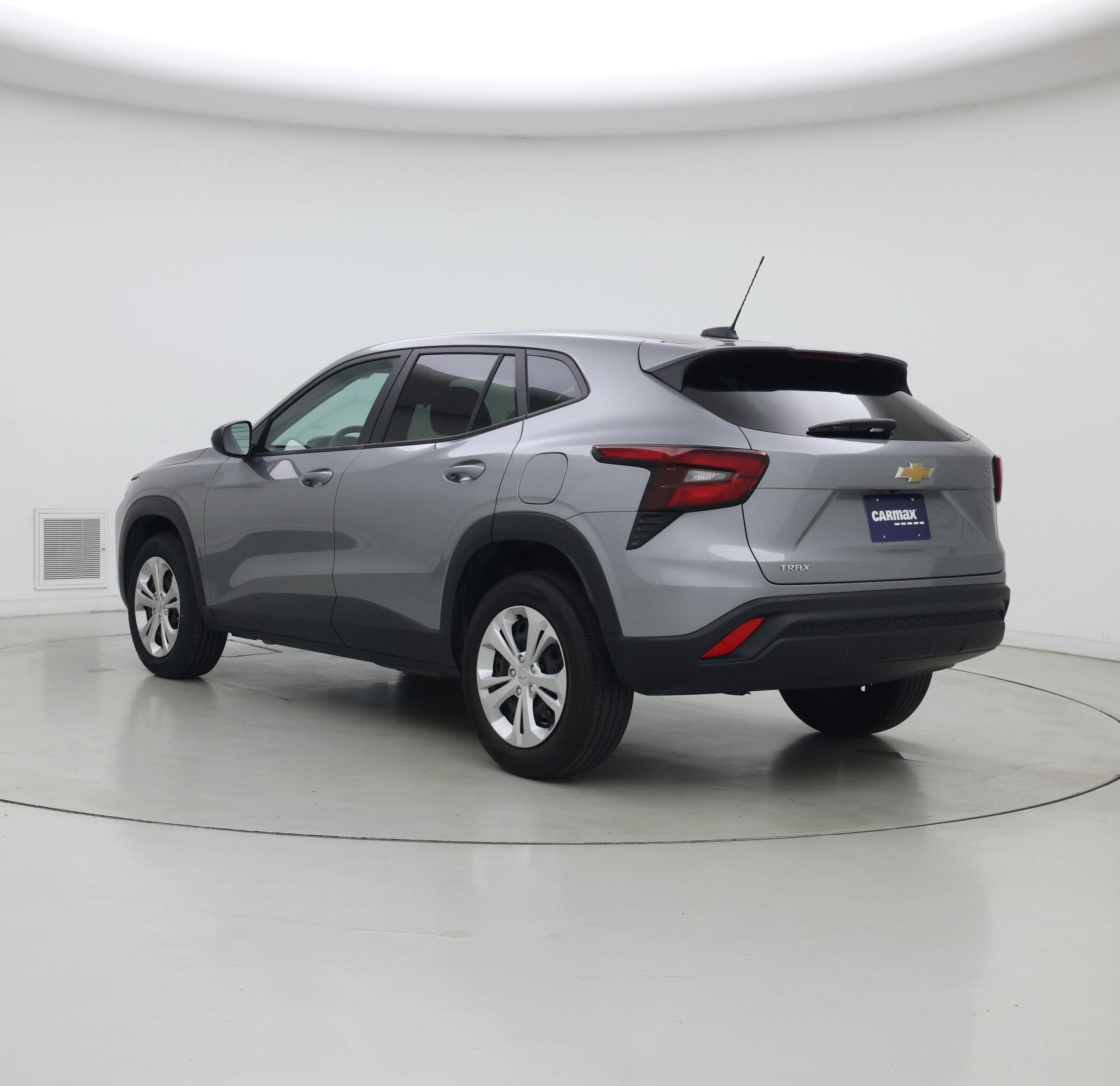 Thumbnail: 2024 Chevrolet Trax - 2