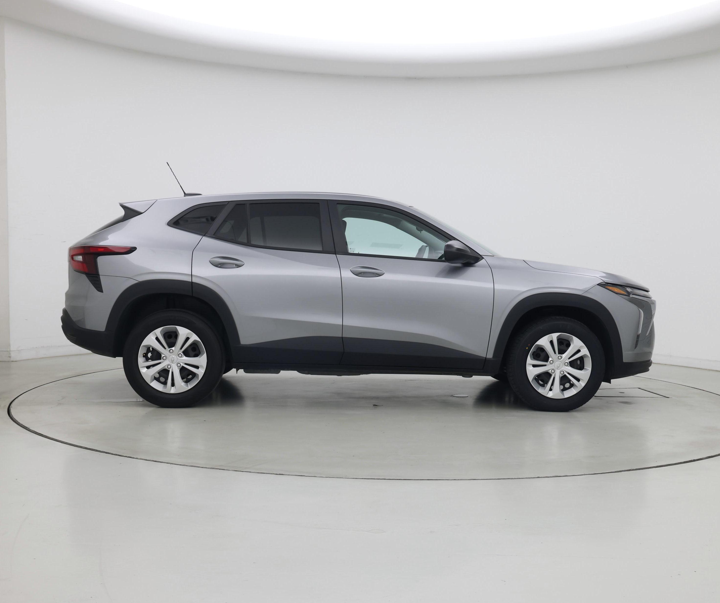 Thumbnail: 2024 Chevrolet Trax - 7