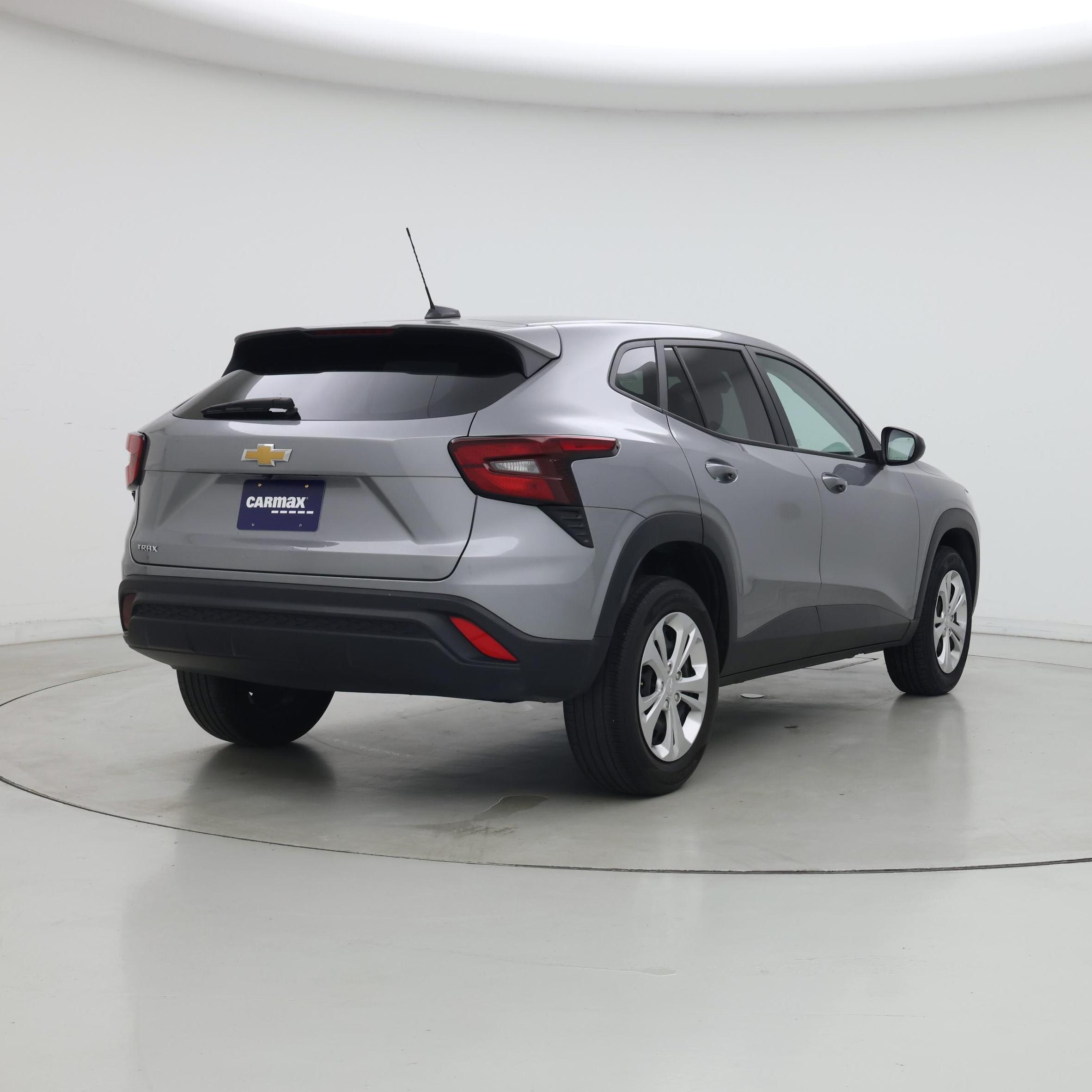 Thumbnail: 2024 Chevrolet Trax - 8