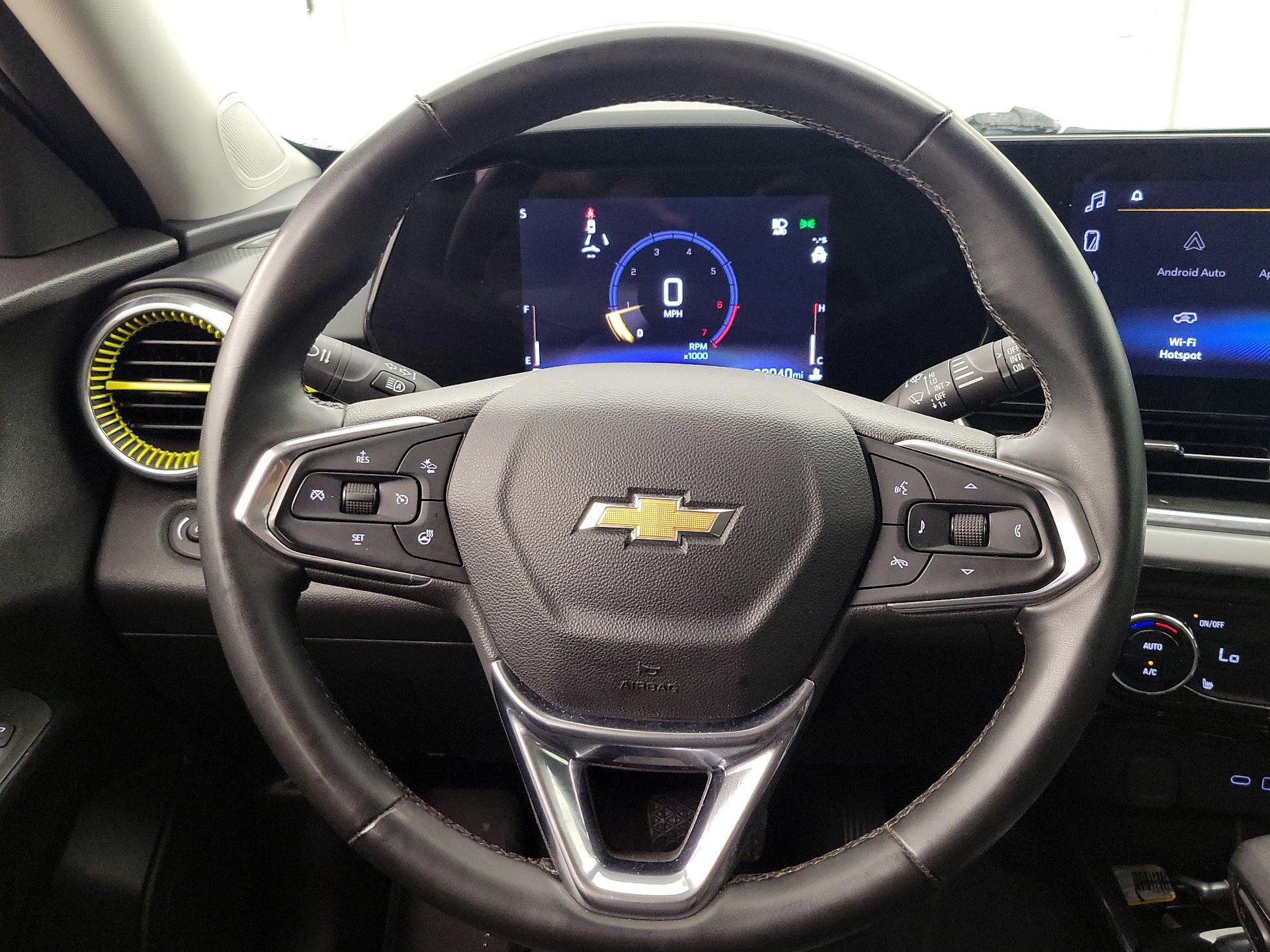 Thumbnail: 2025 Chevrolet Trax - 10