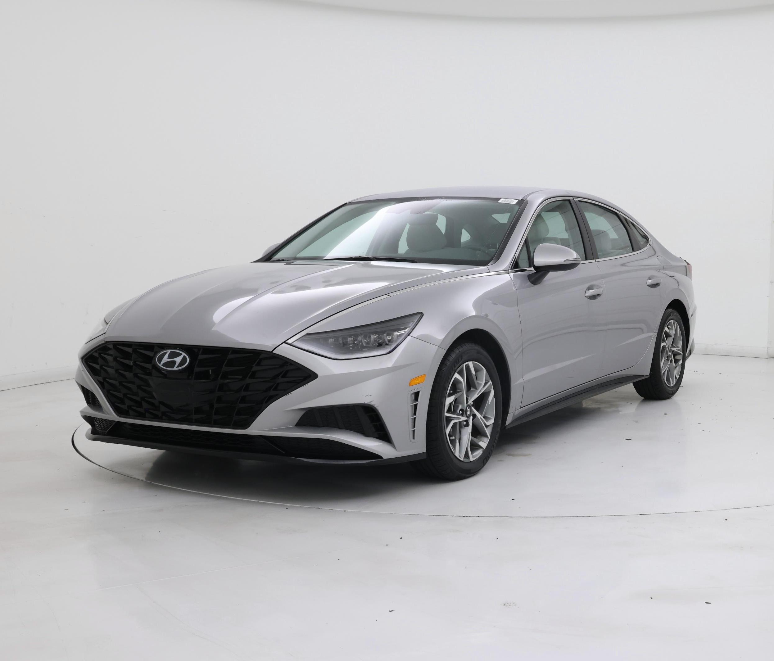 Thumbnail: 2023 Hyundai Sonata - 4