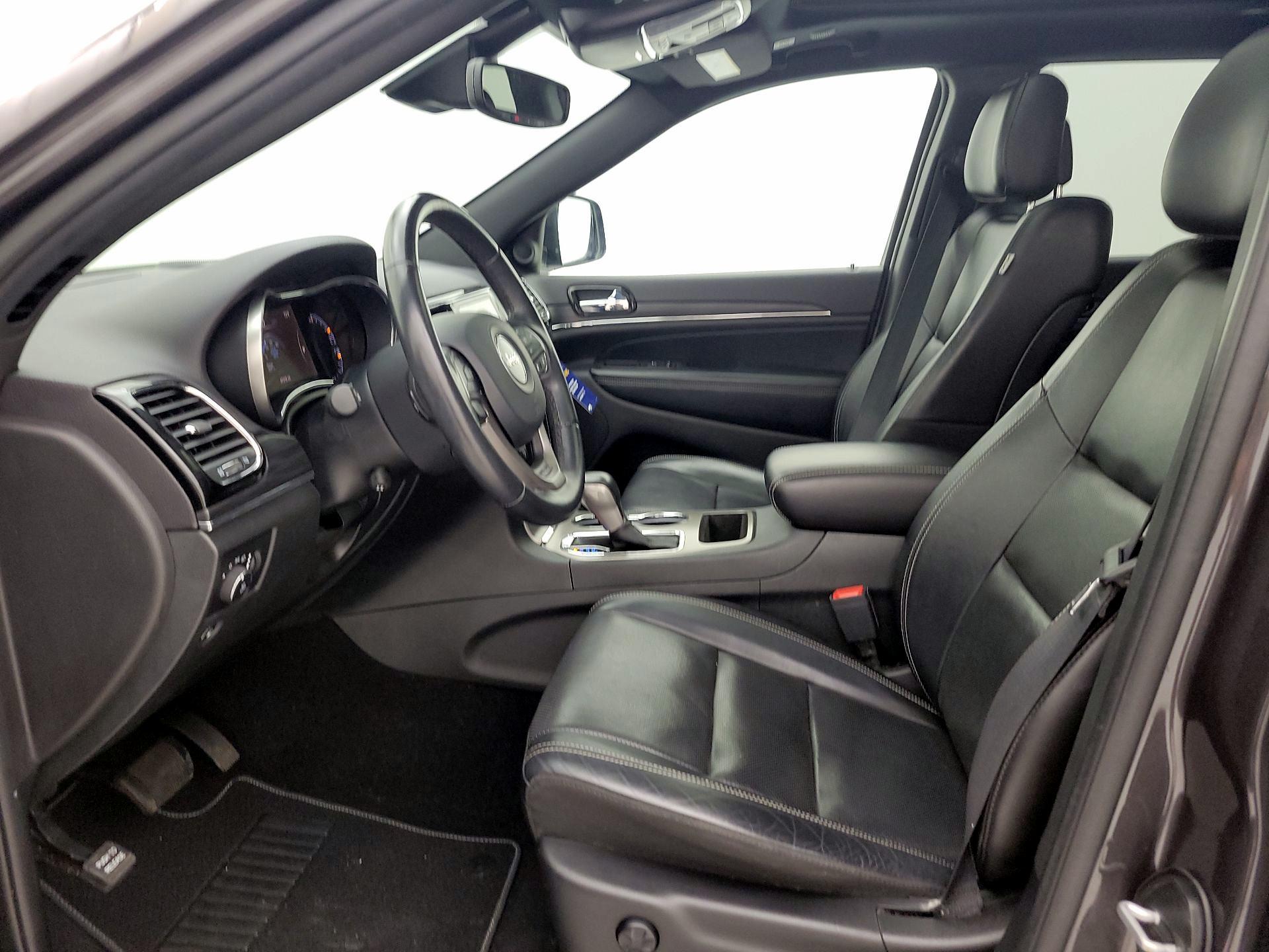 Thumbnail: 2021 Jeep Grand Cherokee - 11