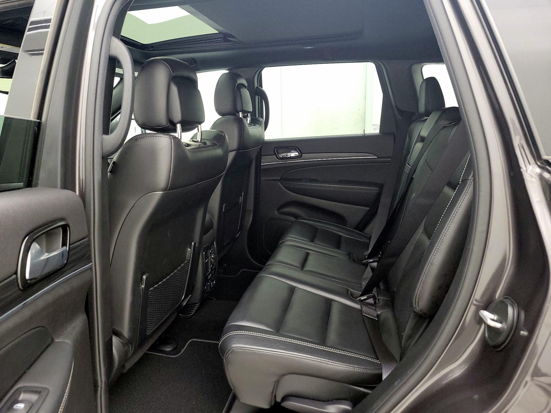 Thumbnail: 2021 Jeep Grand Cherokee - 20