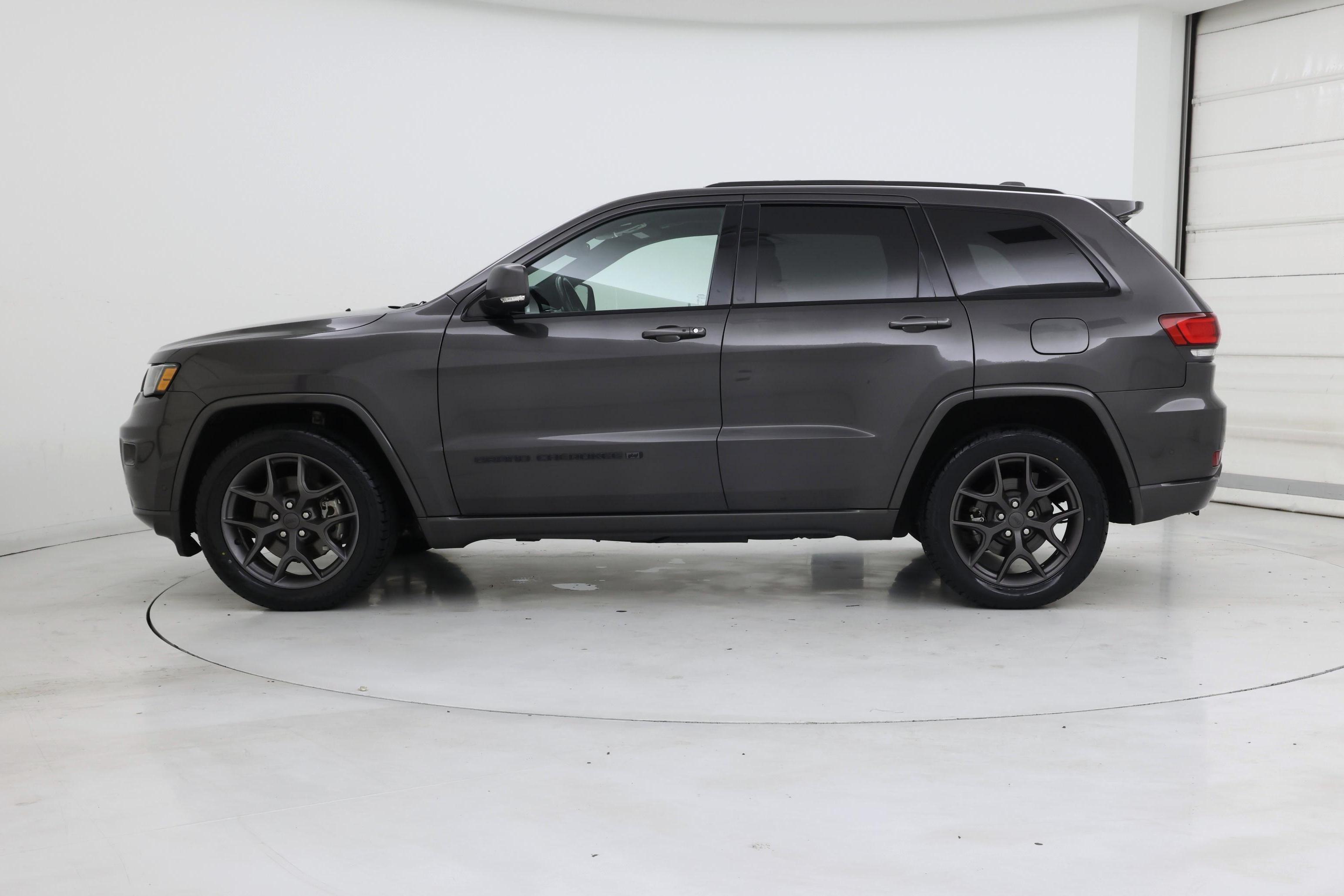 Thumbnail: 2021 Jeep Grand Cherokee - 3