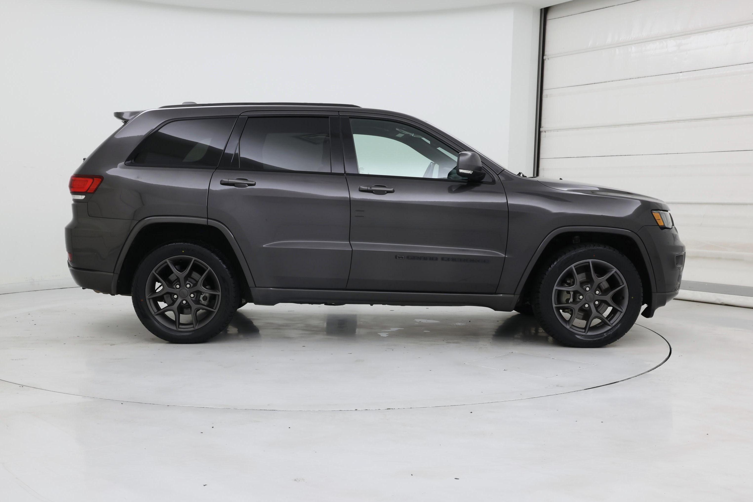 Thumbnail: 2021 Jeep Grand Cherokee - 7