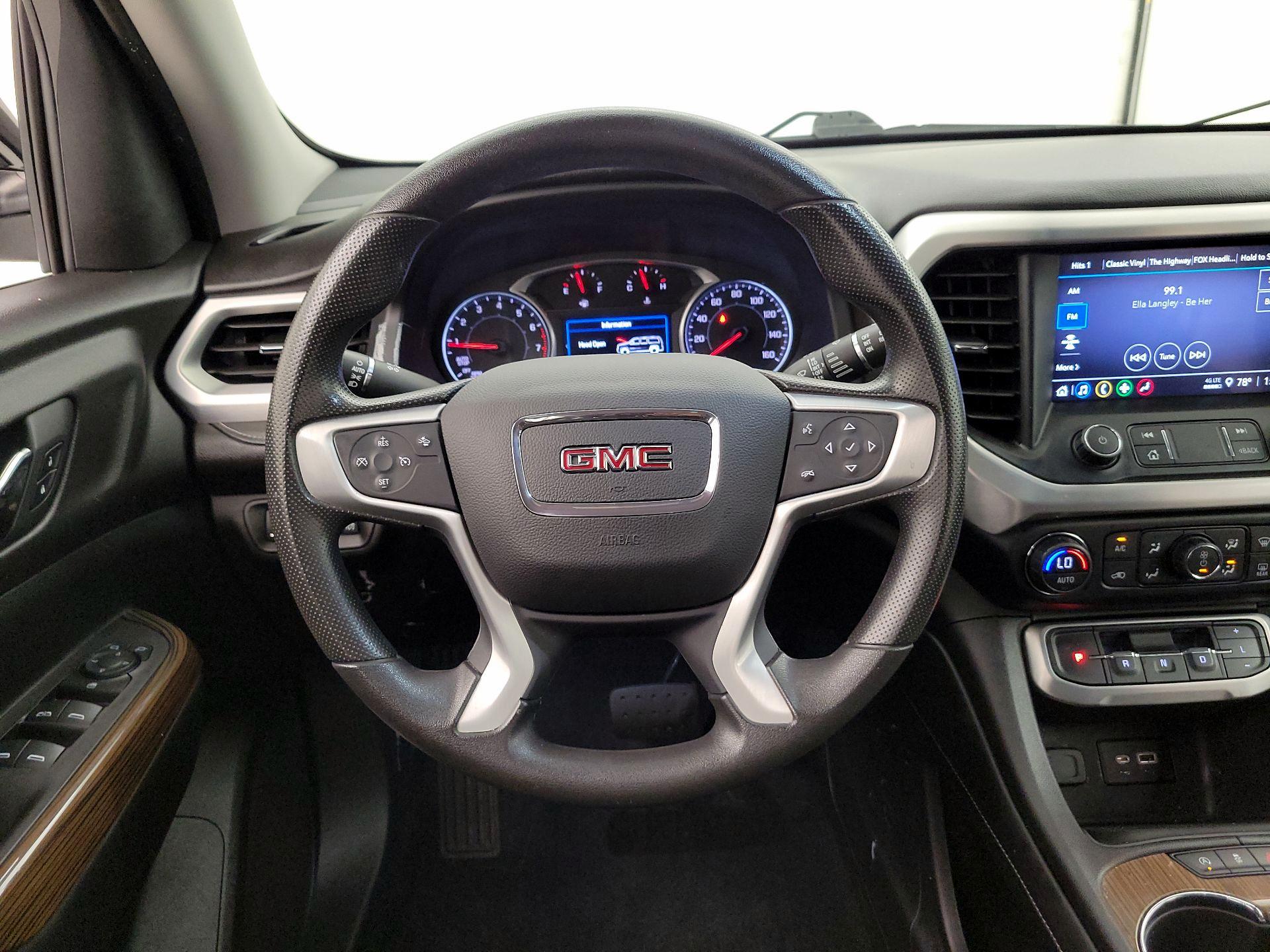 Thumbnail: 2022 GMC Acadia - 10