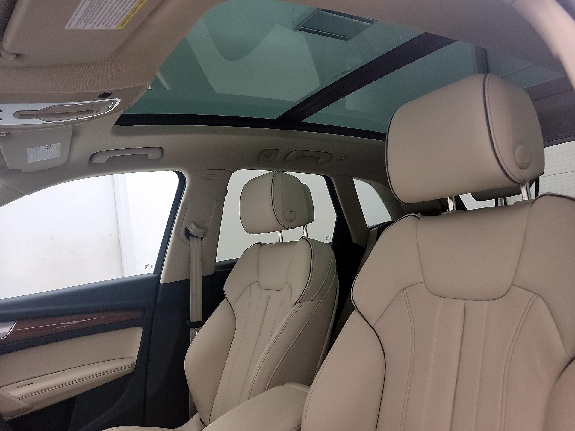 Thumbnail: 2023 Audi Q5 - 20