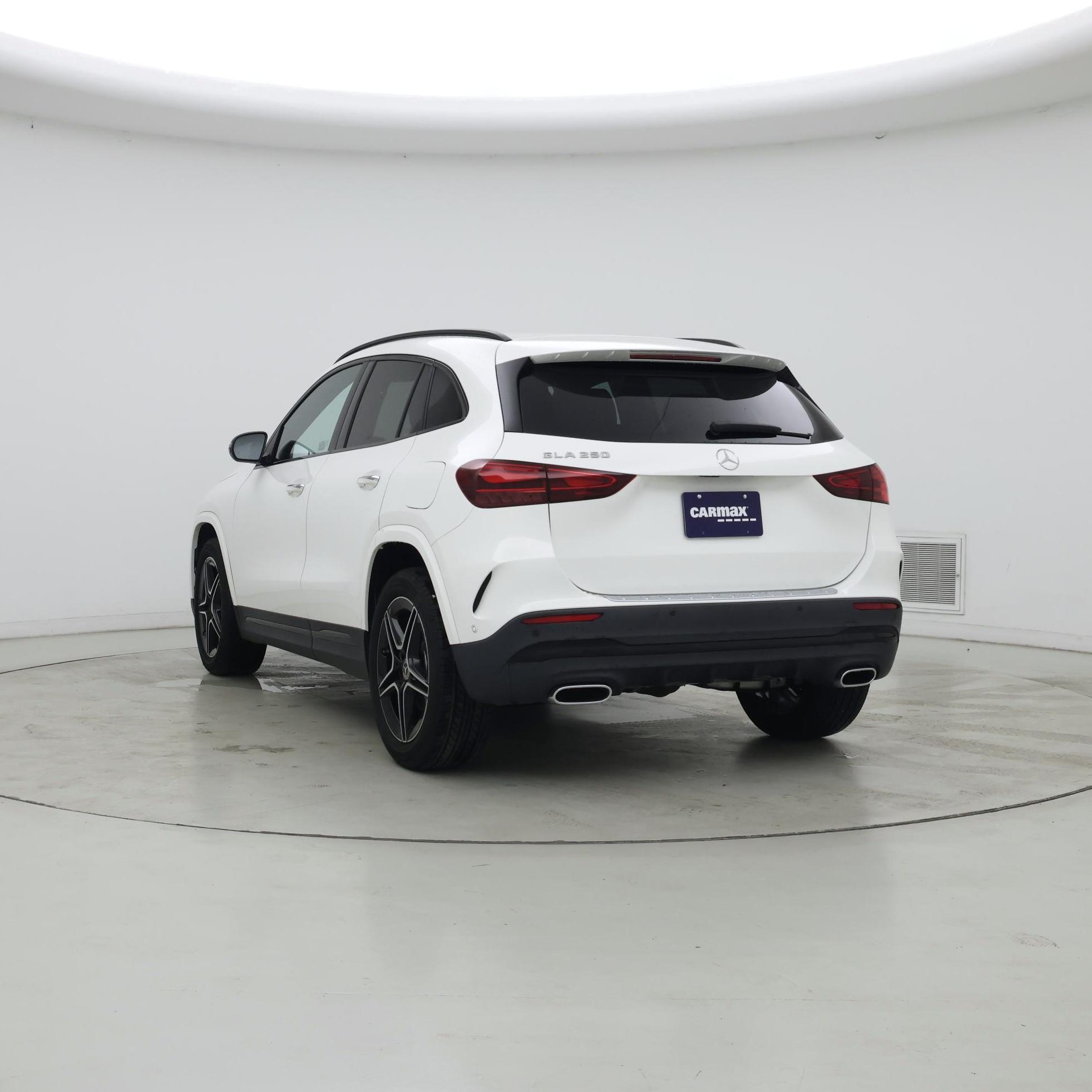 Thumbnail: 2025 Mercedes-Benz GLA - 2