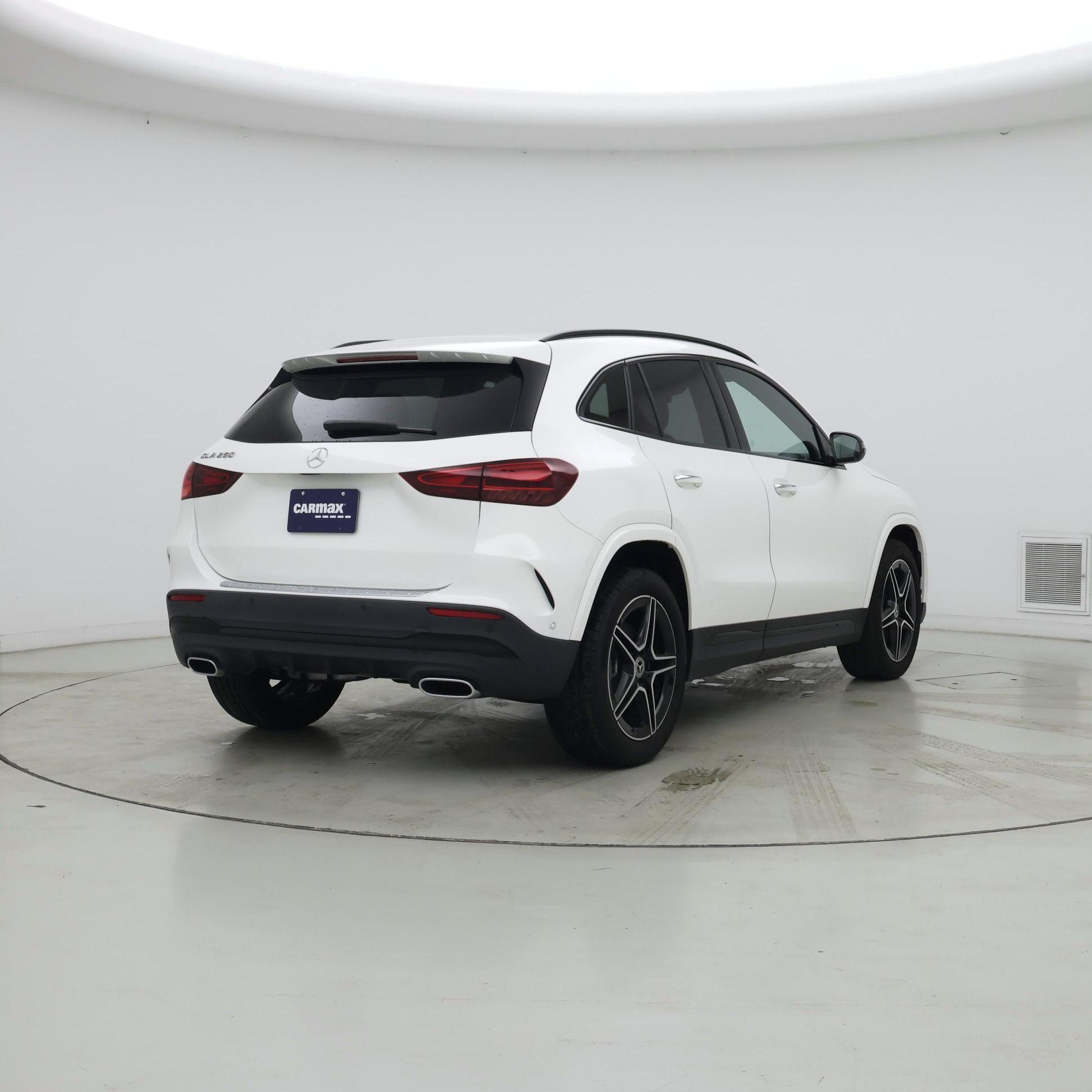 Thumbnail: 2025 Mercedes-Benz GLA - 8