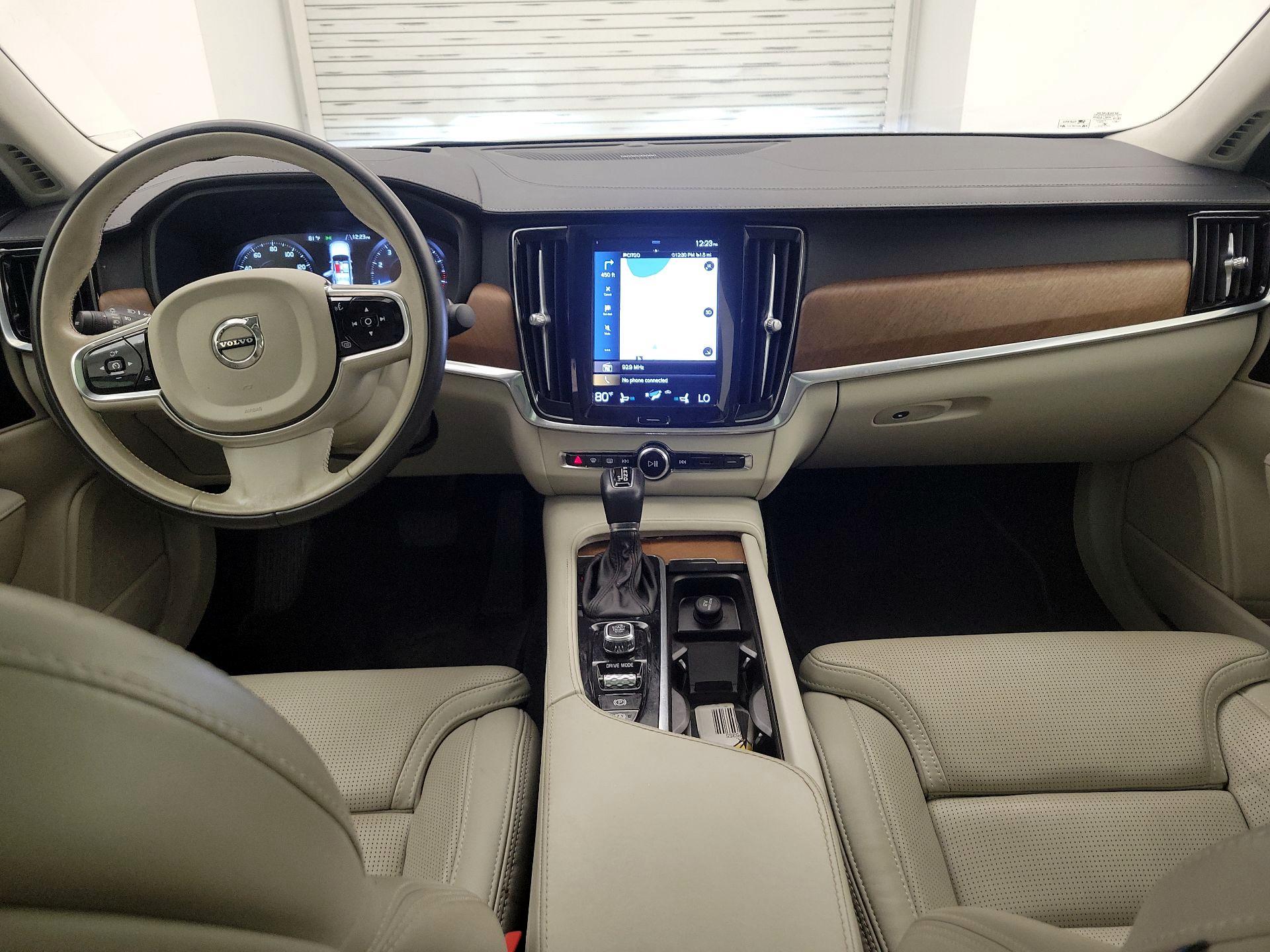 Thumbnail: 2020 Volvo S90 - 9