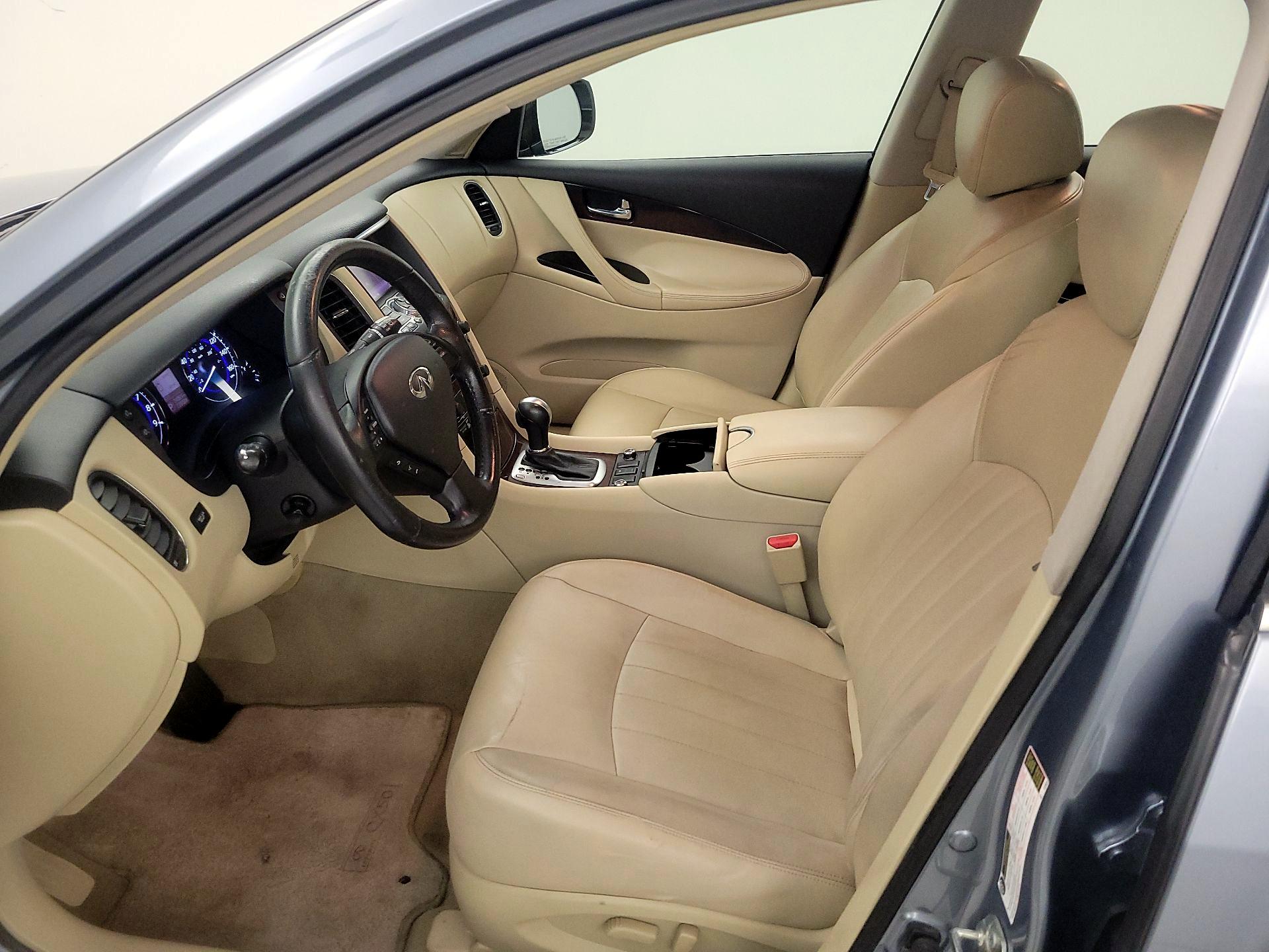 Thumbnail: 2017 INFINITI QX50 - 11