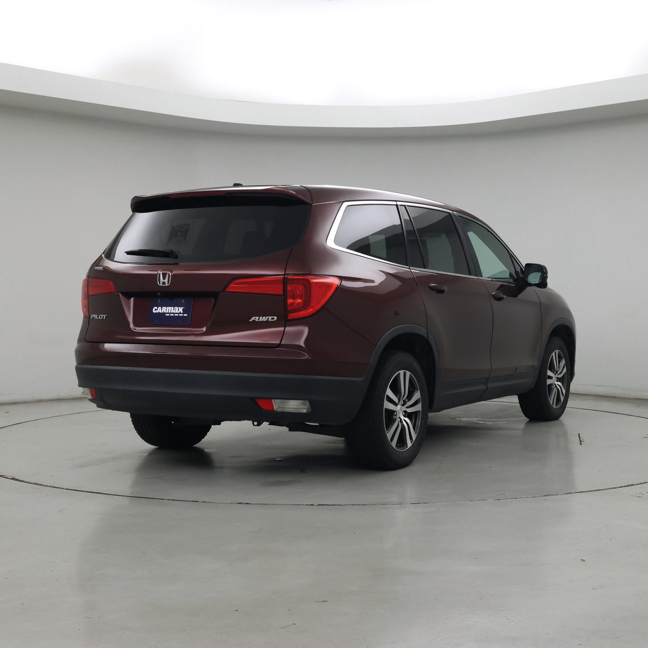 Thumbnail: 2018 Honda Pilot - 8