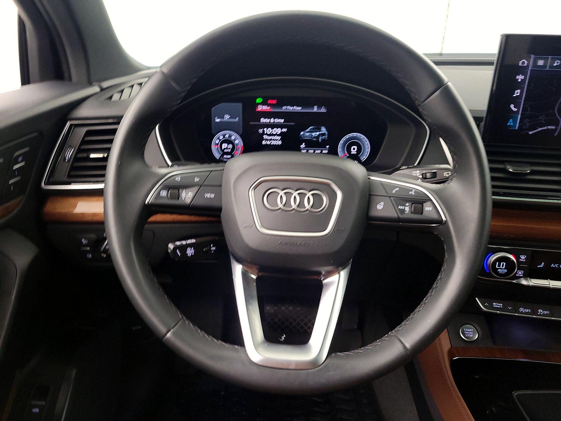 Thumbnail: 2022 Audi Q5 - 10
