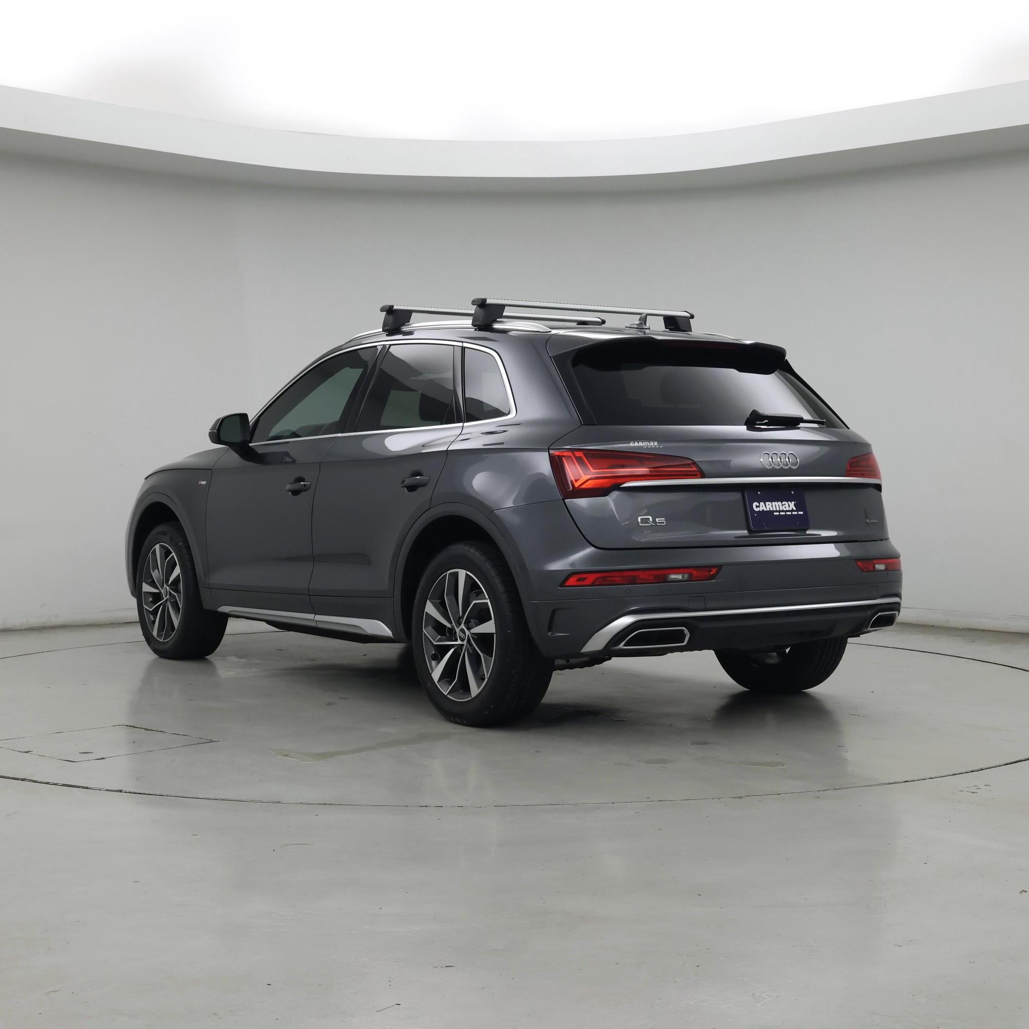 Thumbnail: 2022 Audi Q5 - 2