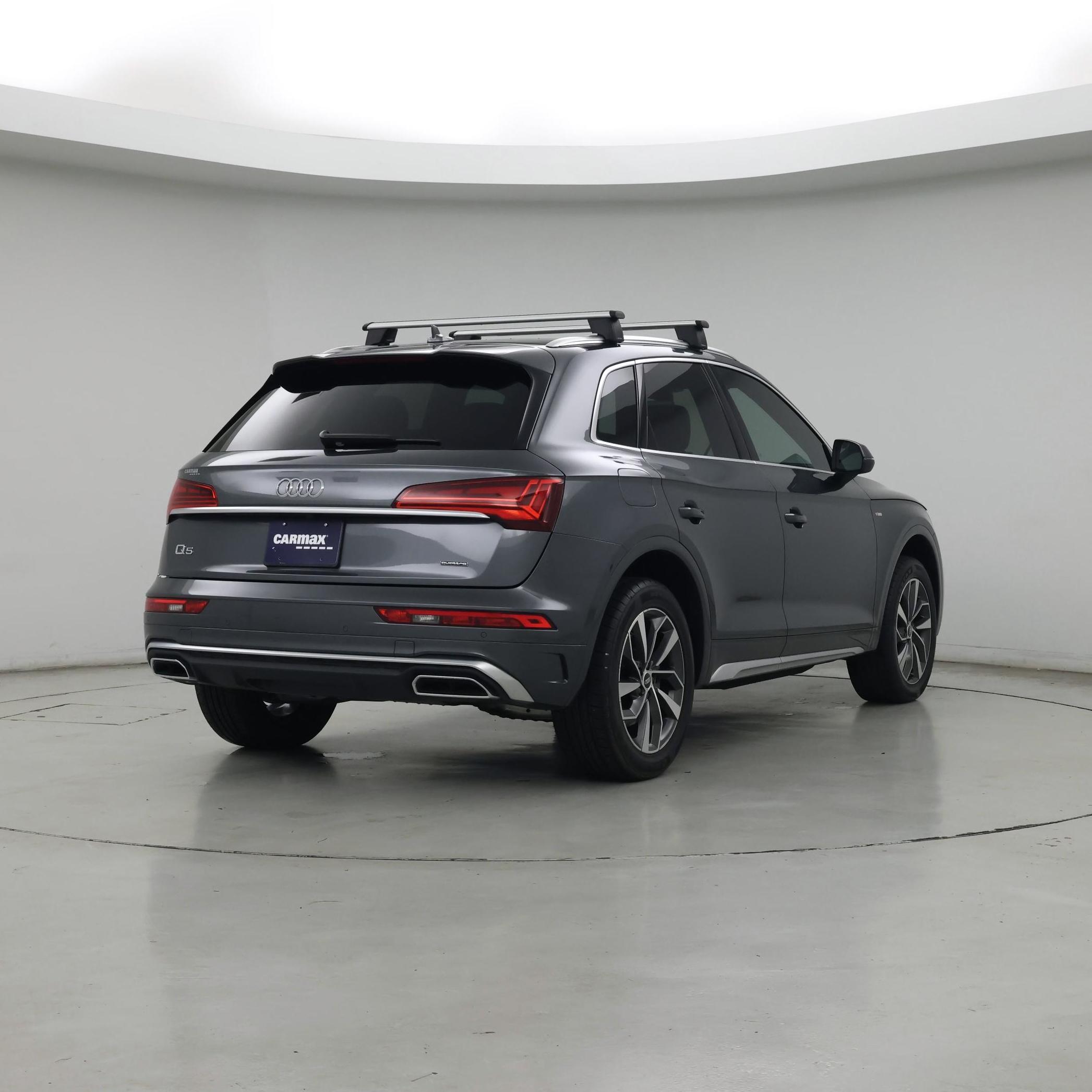 Thumbnail: 2022 Audi Q5 - 8