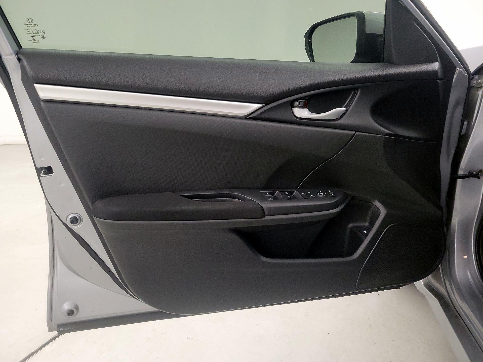 Thumbnail: 2018 Honda Civic - 12