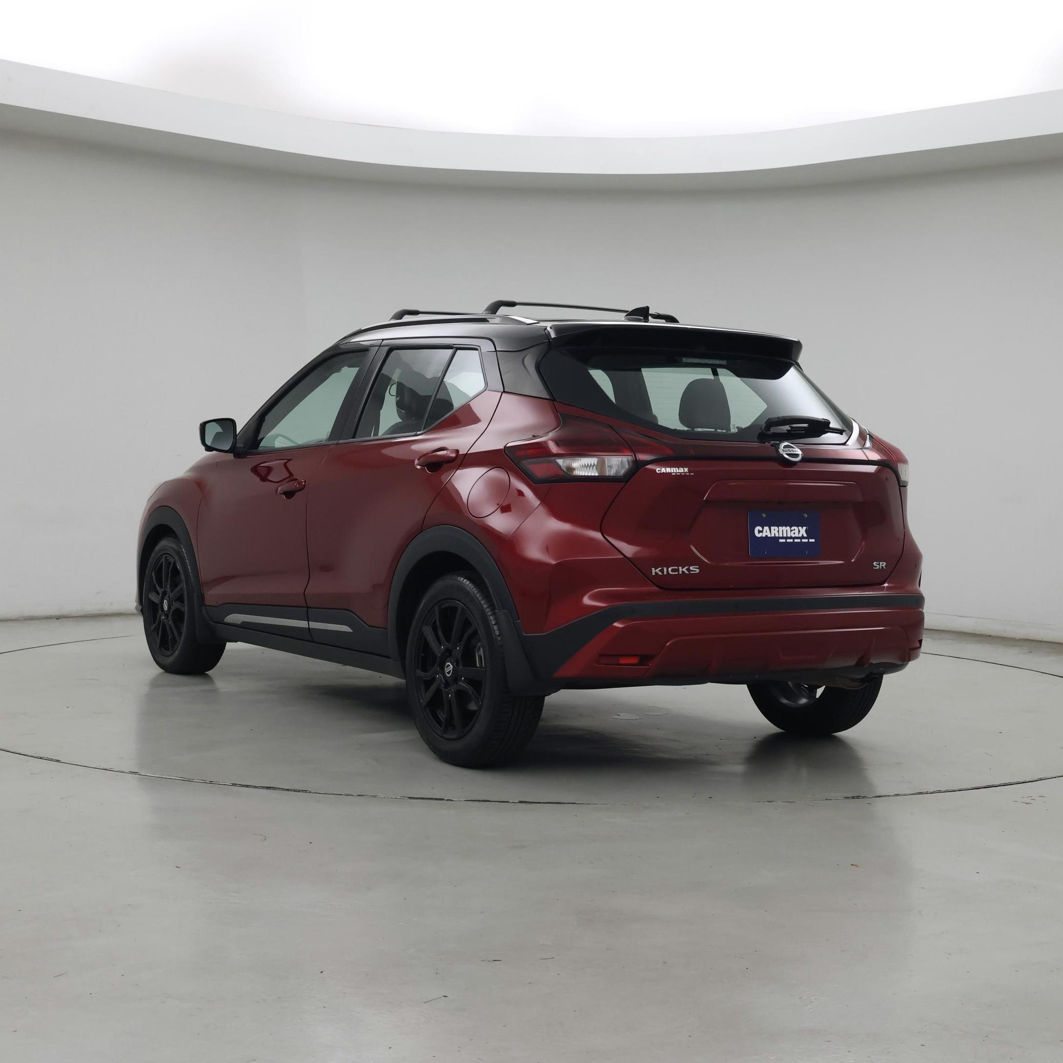 Thumbnail: 2021 Nissan Kicks - 2