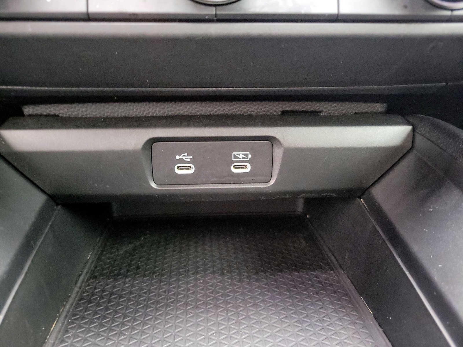 2025 Honda Accord SE - Photo 18