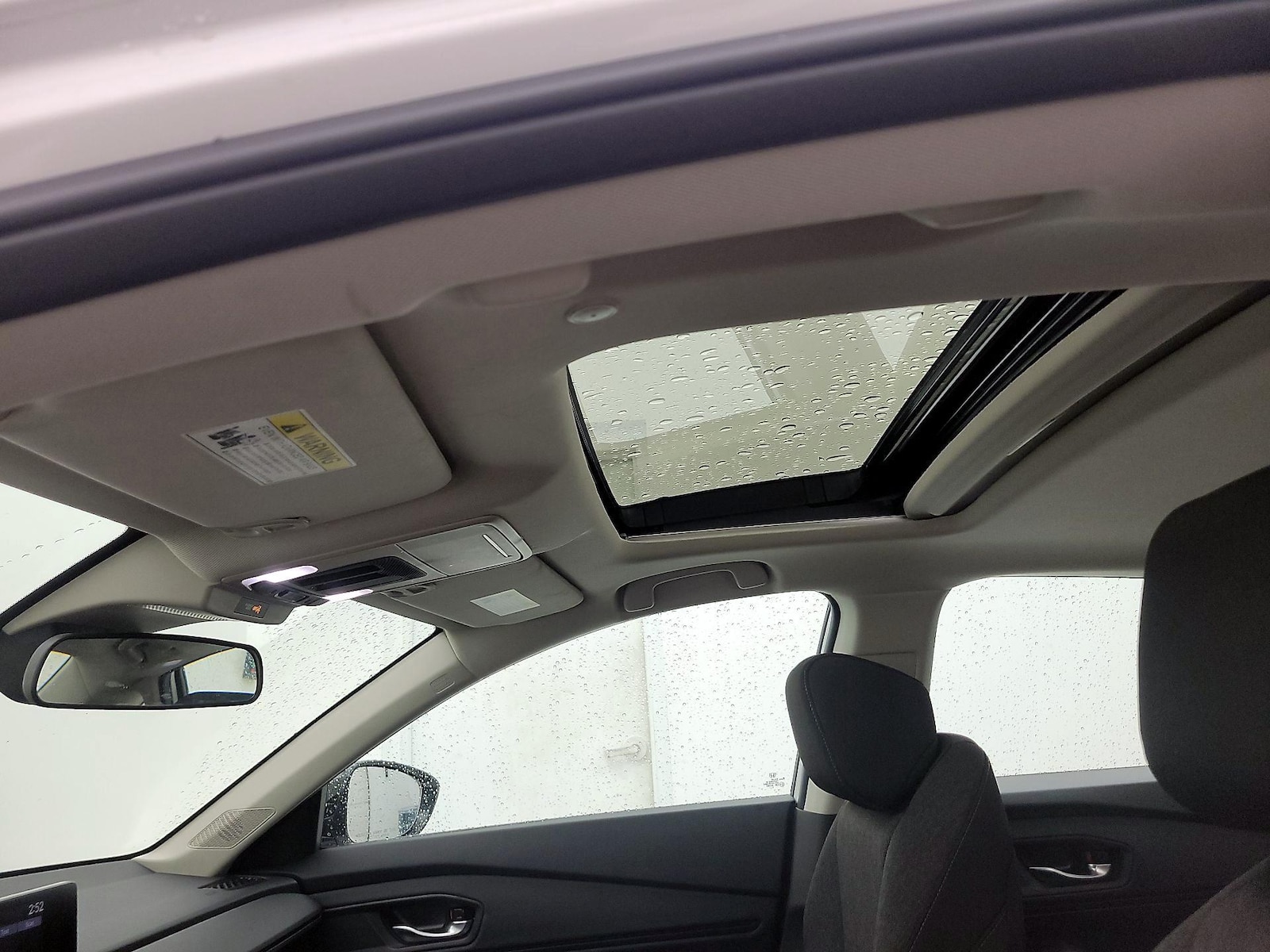 2025 Honda Accord SE - Photo 20