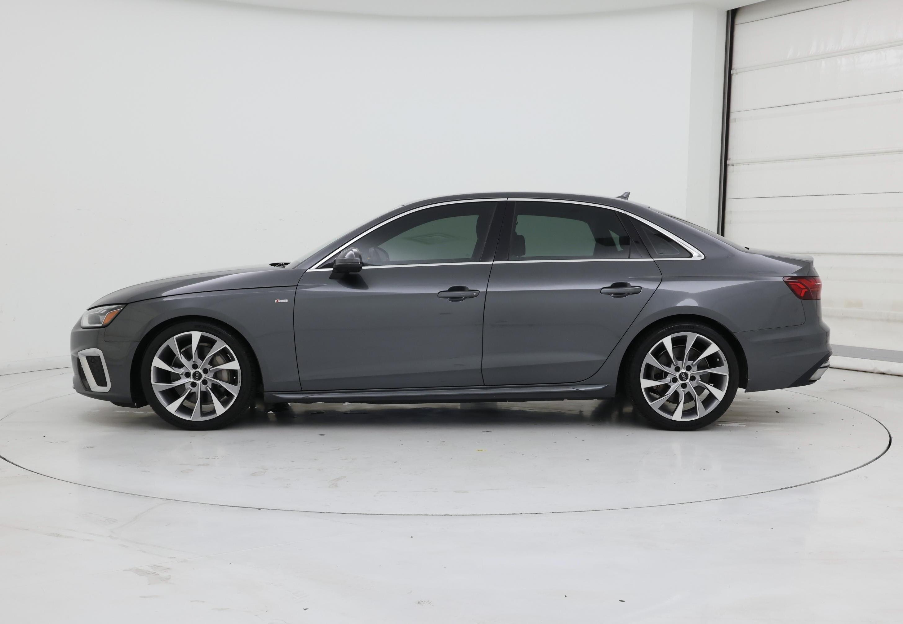 Thumbnail: 2020 Audi A4 - 3