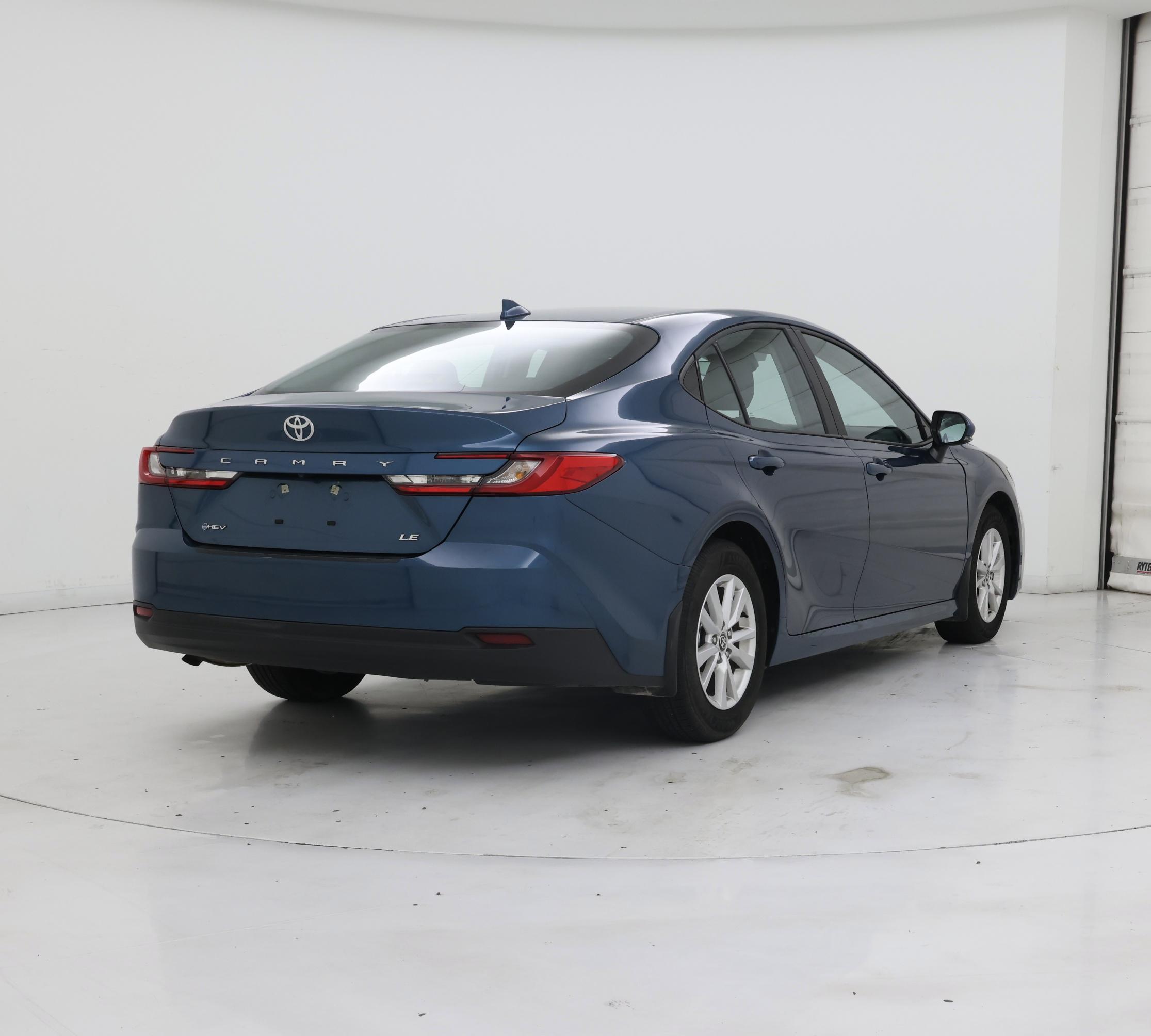 Thumbnail: 2025 Toyota Camry - 8