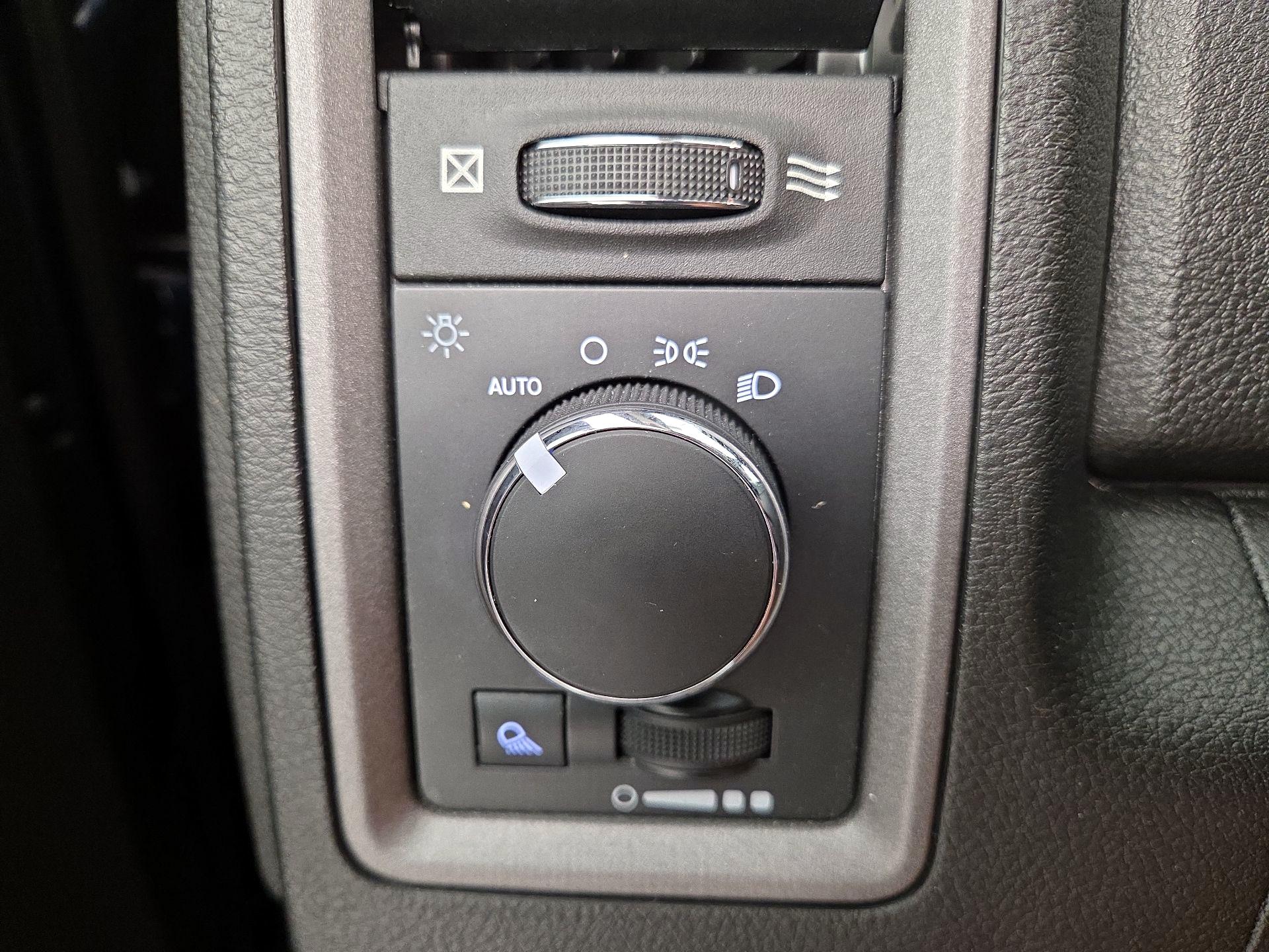 Thumbnail: 2023 RAM 1500 Classic - 13