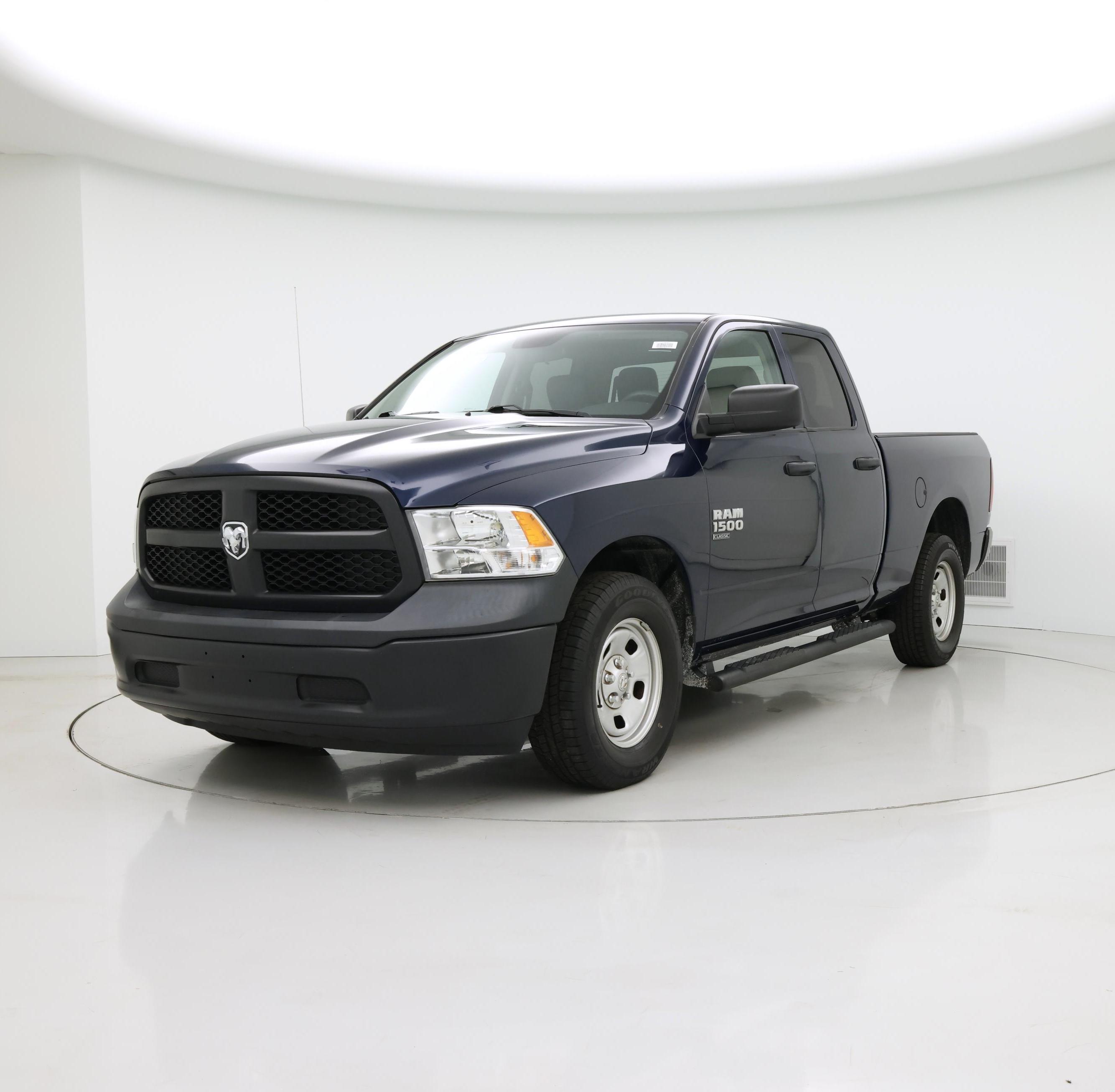 Thumbnail: 2023 RAM 1500 Classic - 4