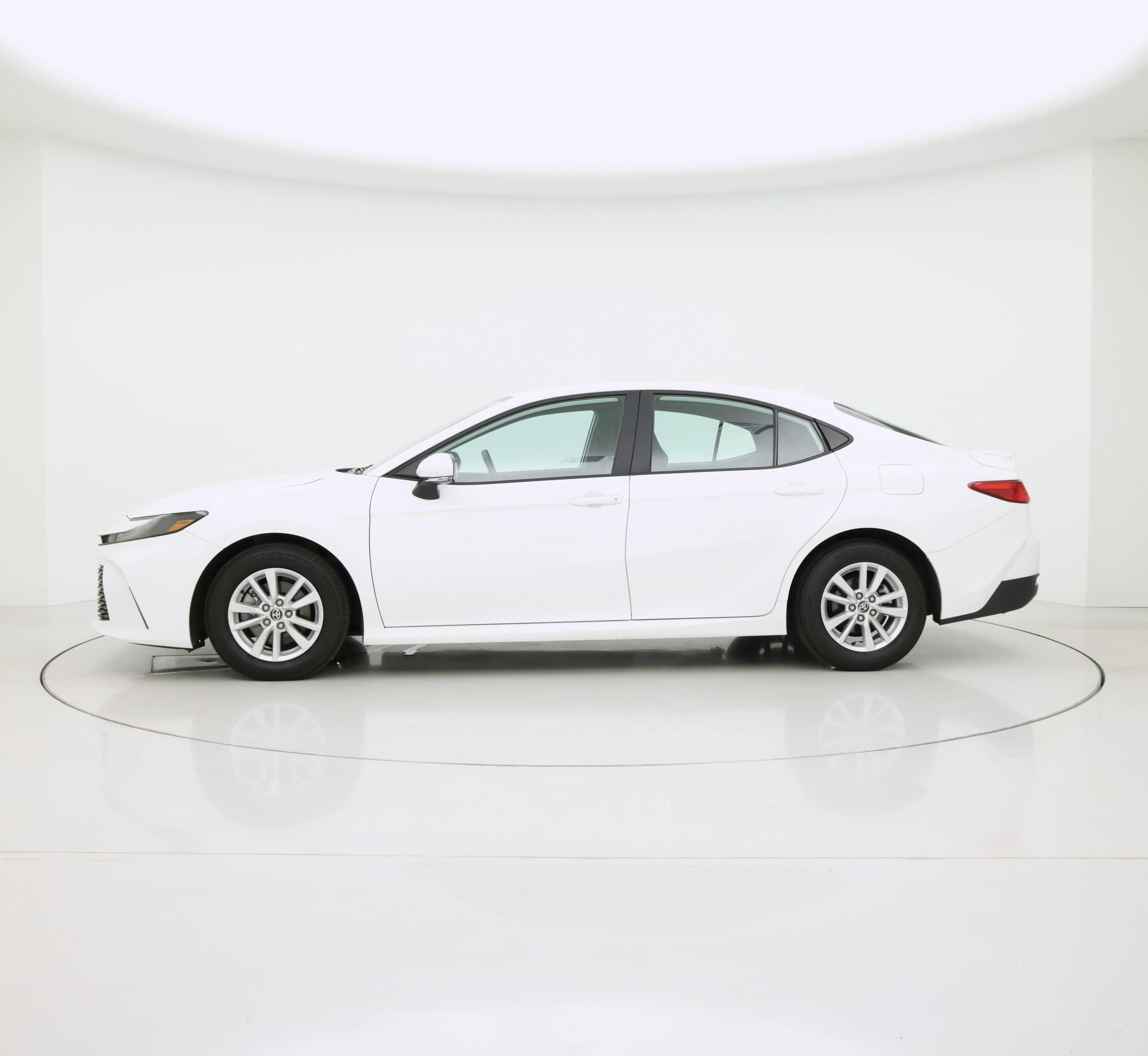 Thumbnail: 2025 Toyota Camry - 3
