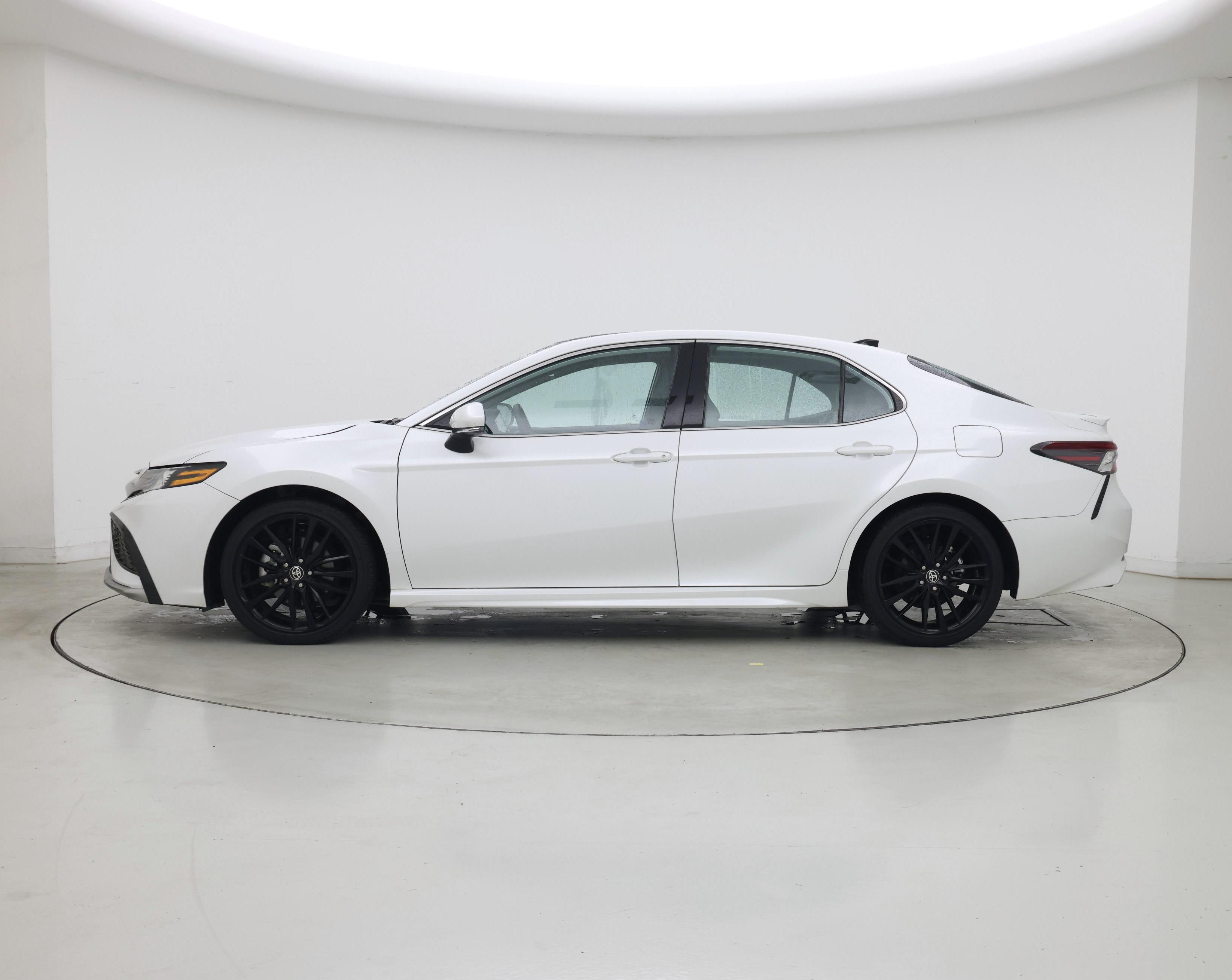 Thumbnail: 2023 Toyota Camry - 3