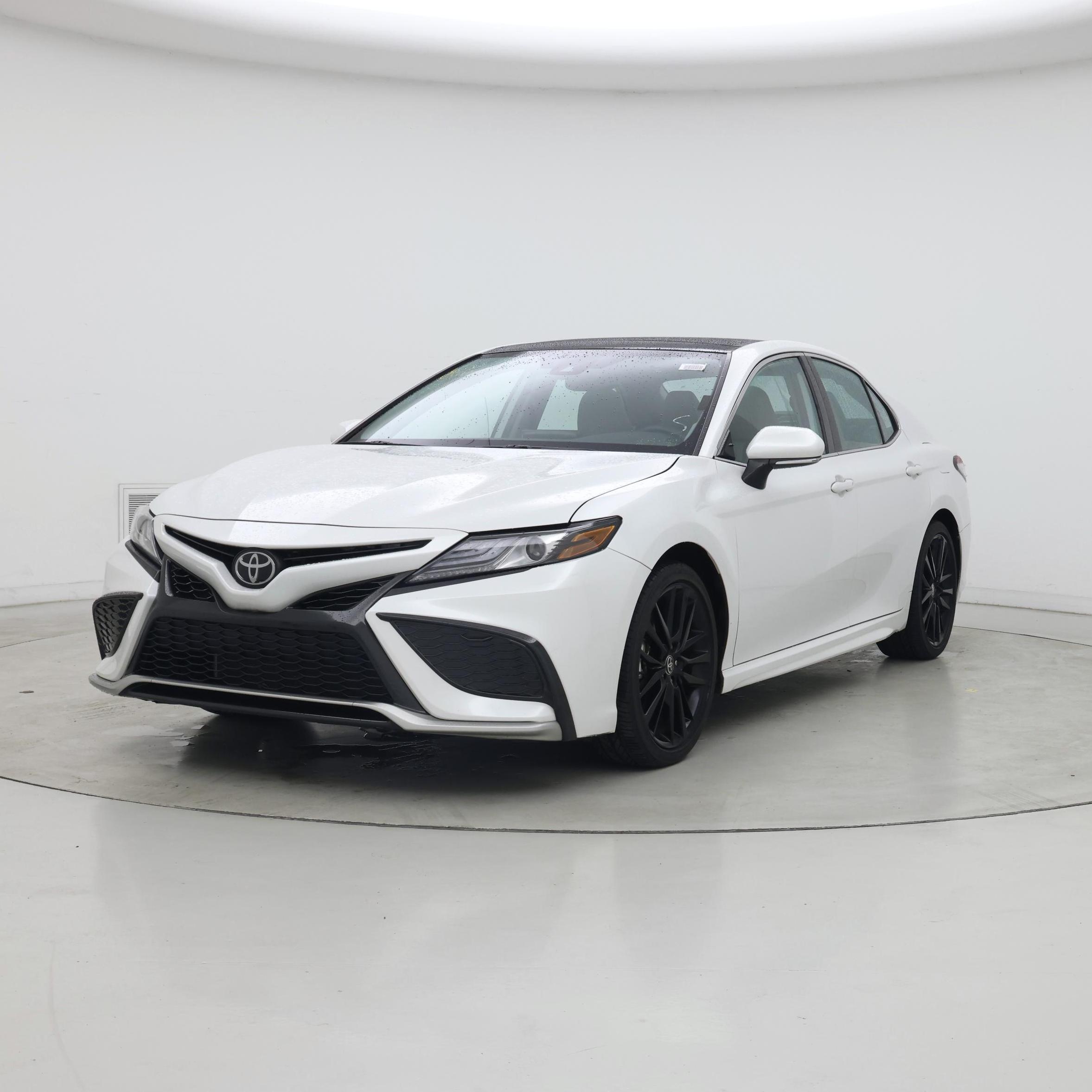 Thumbnail: 2023 Toyota Camry - 4