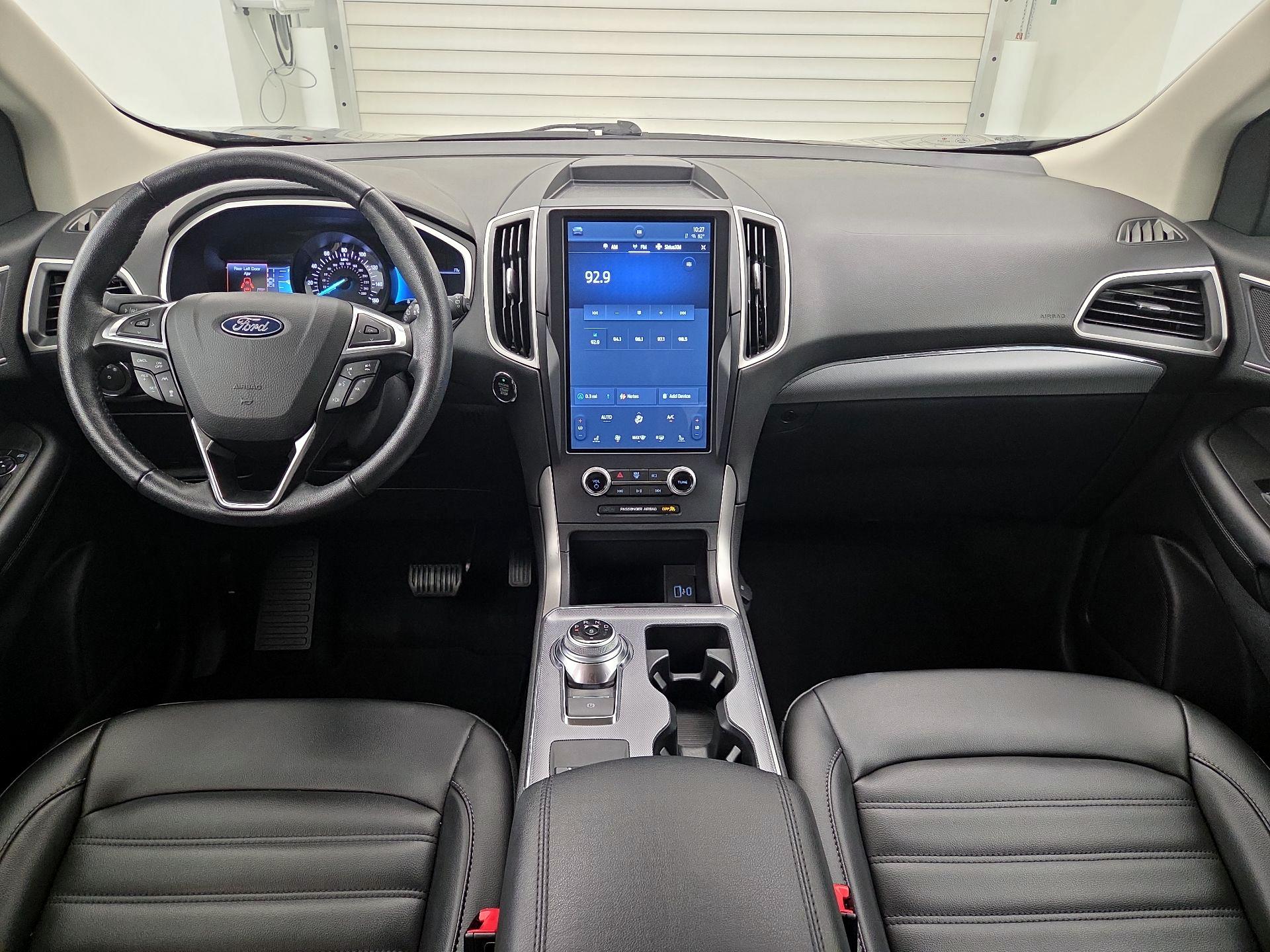 Thumbnail: 2021 Ford Edge - 9