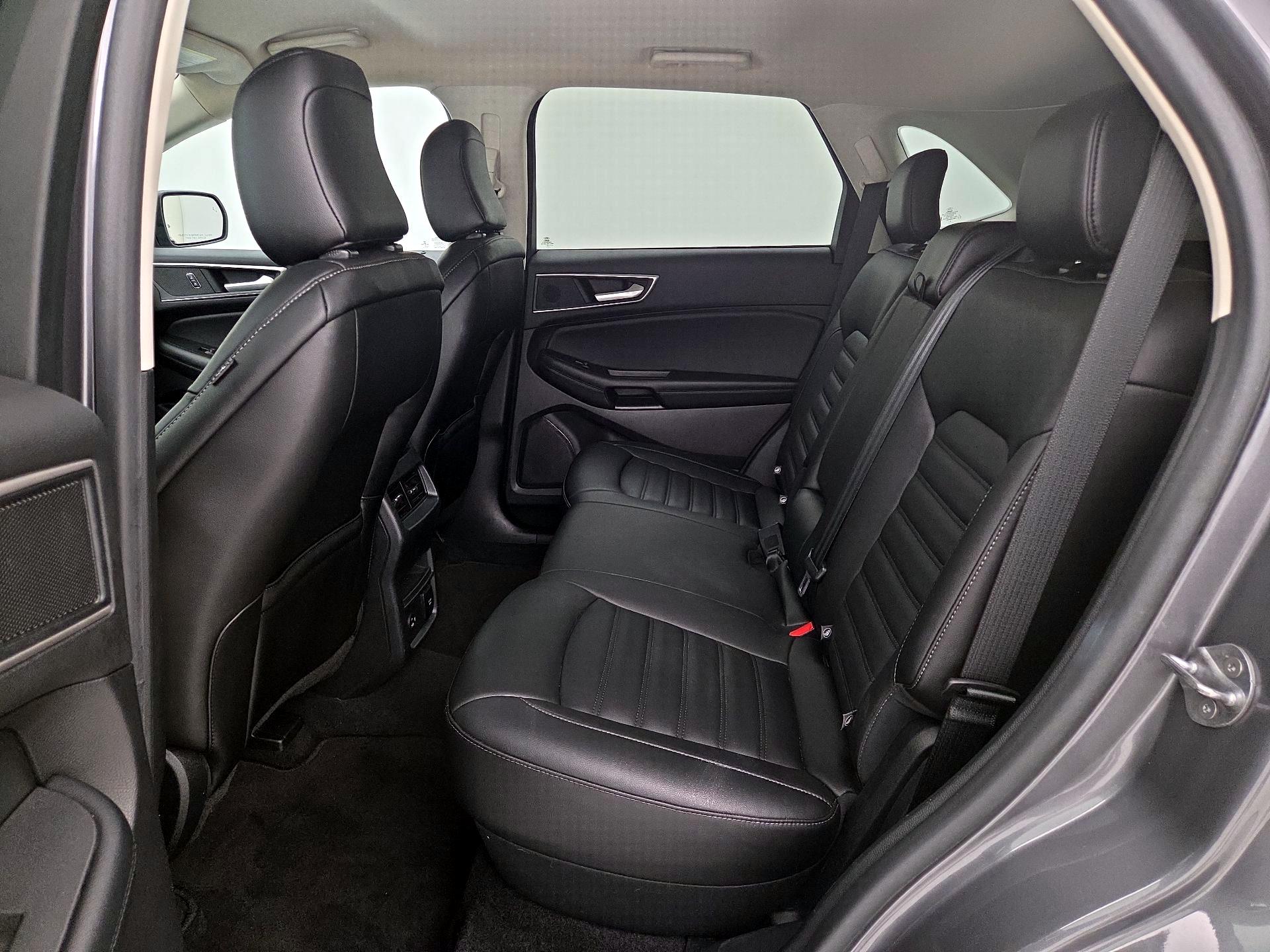 Thumbnail: 2021 Ford Edge - 20