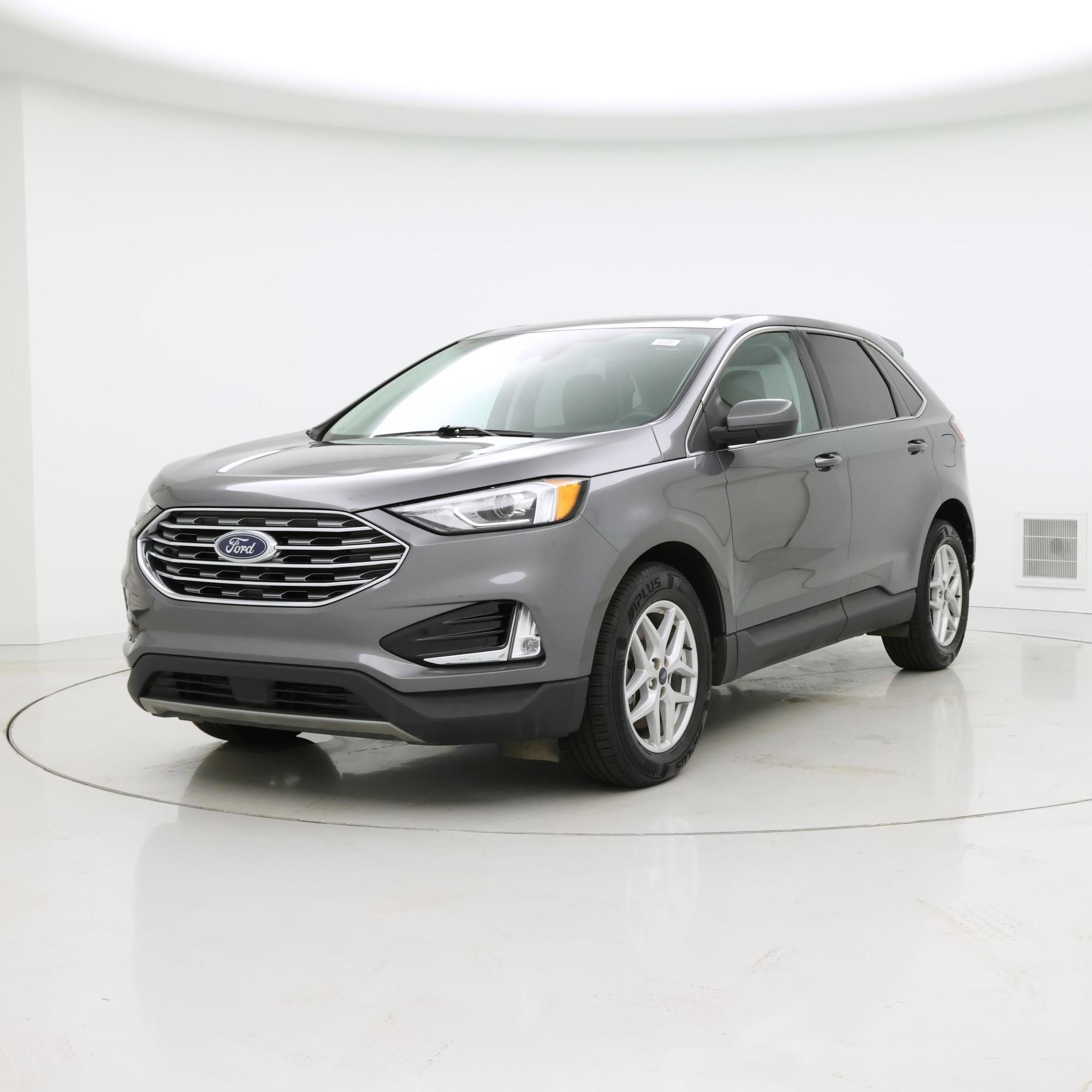 Thumbnail: 2021 Ford Edge - 4