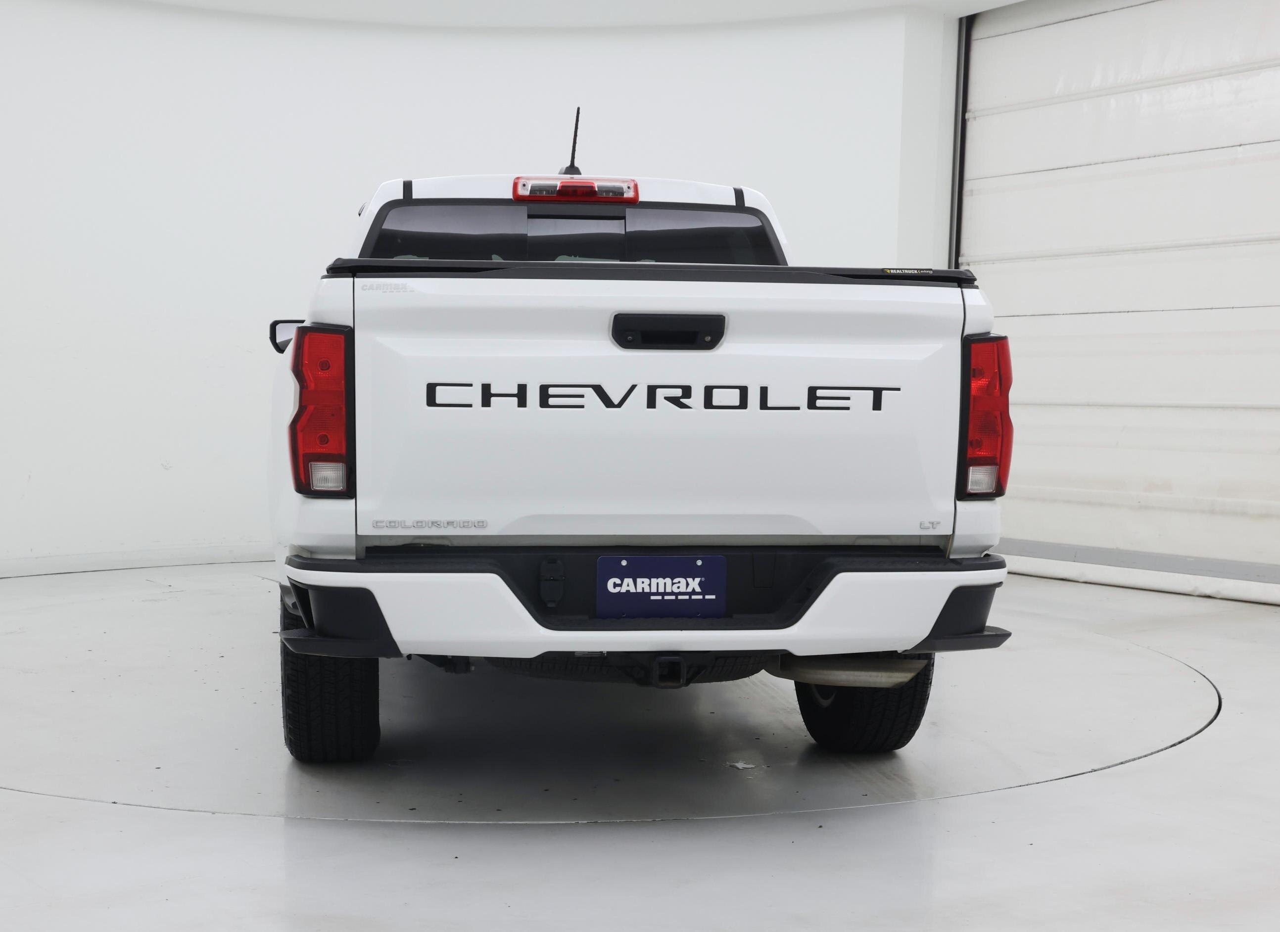Thumbnail: 2024 Chevrolet Colorado - 6