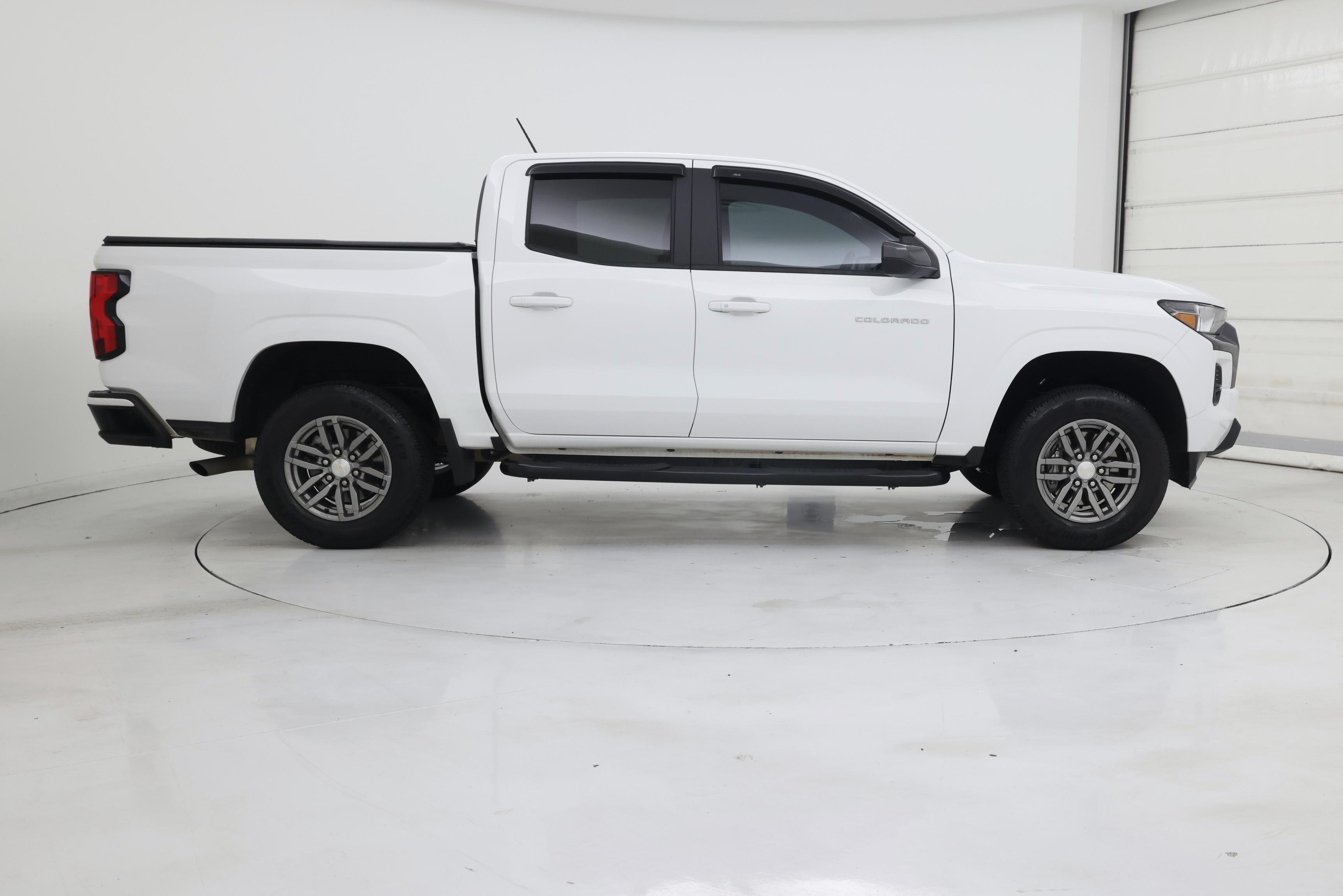 Thumbnail: 2024 Chevrolet Colorado - 7