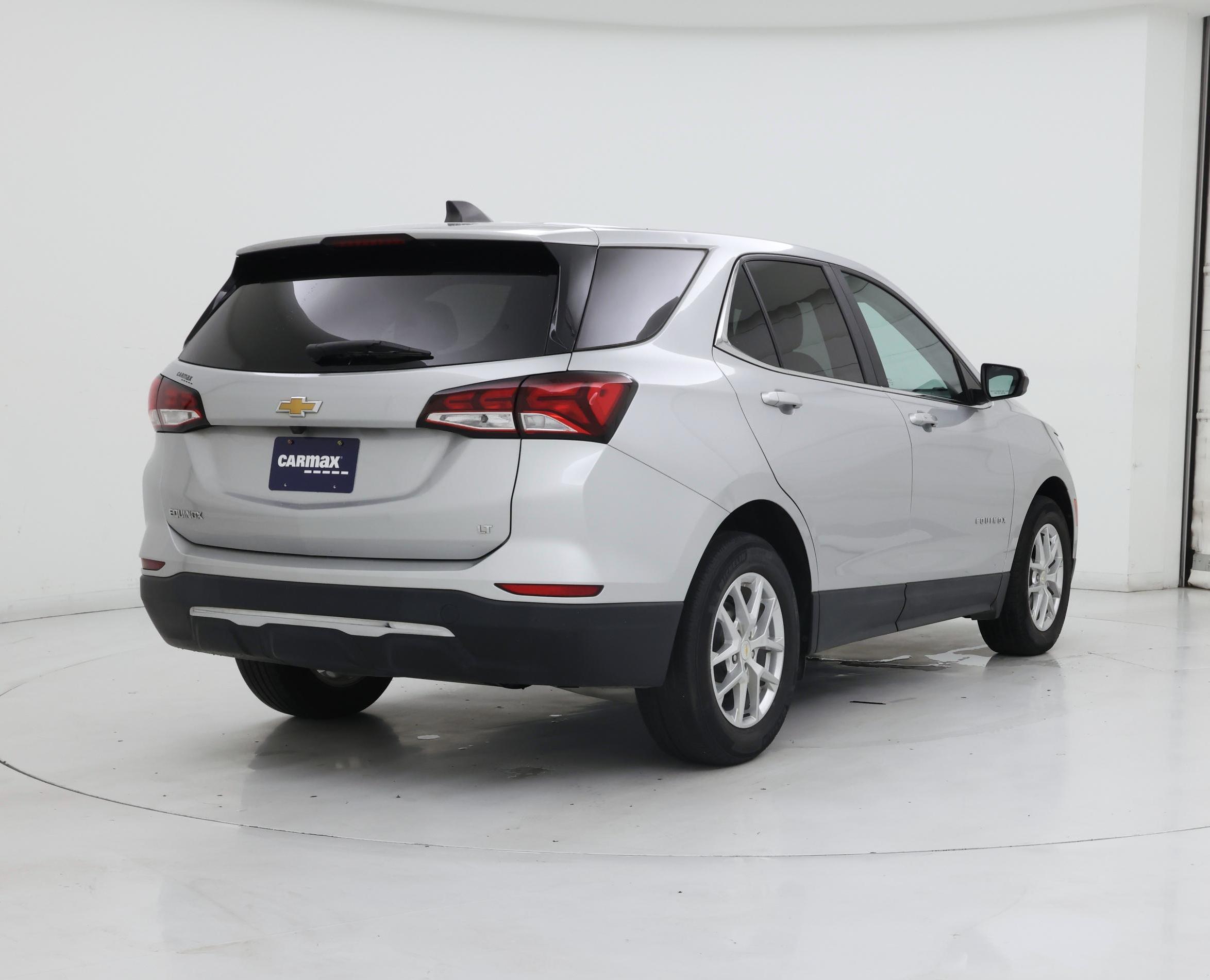 Thumbnail: 2022 Chevrolet Equinox - 8