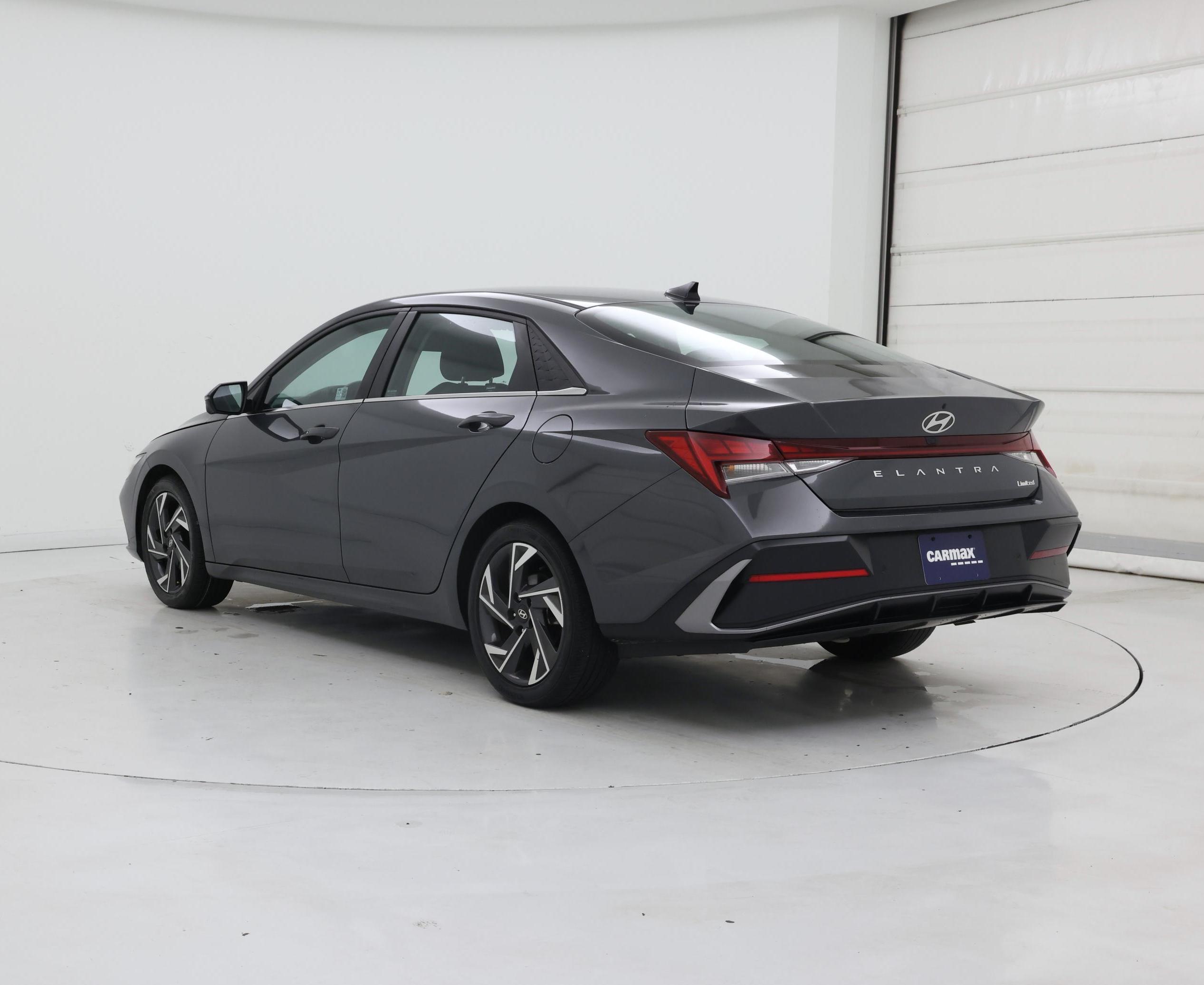 Thumbnail: 2024 Hyundai Elantra - 2