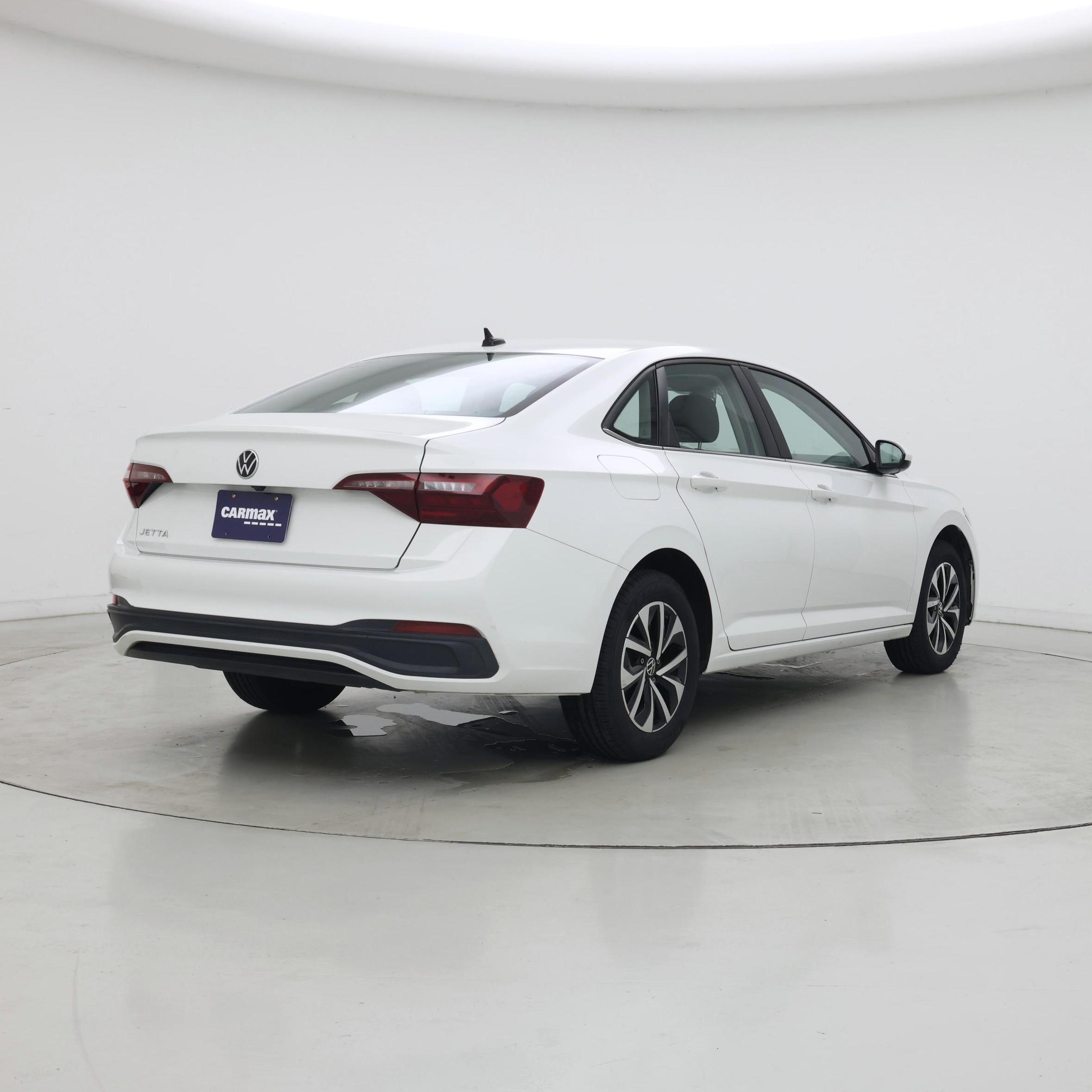 Thumbnail: 2024 Volkswagen Jetta - 8