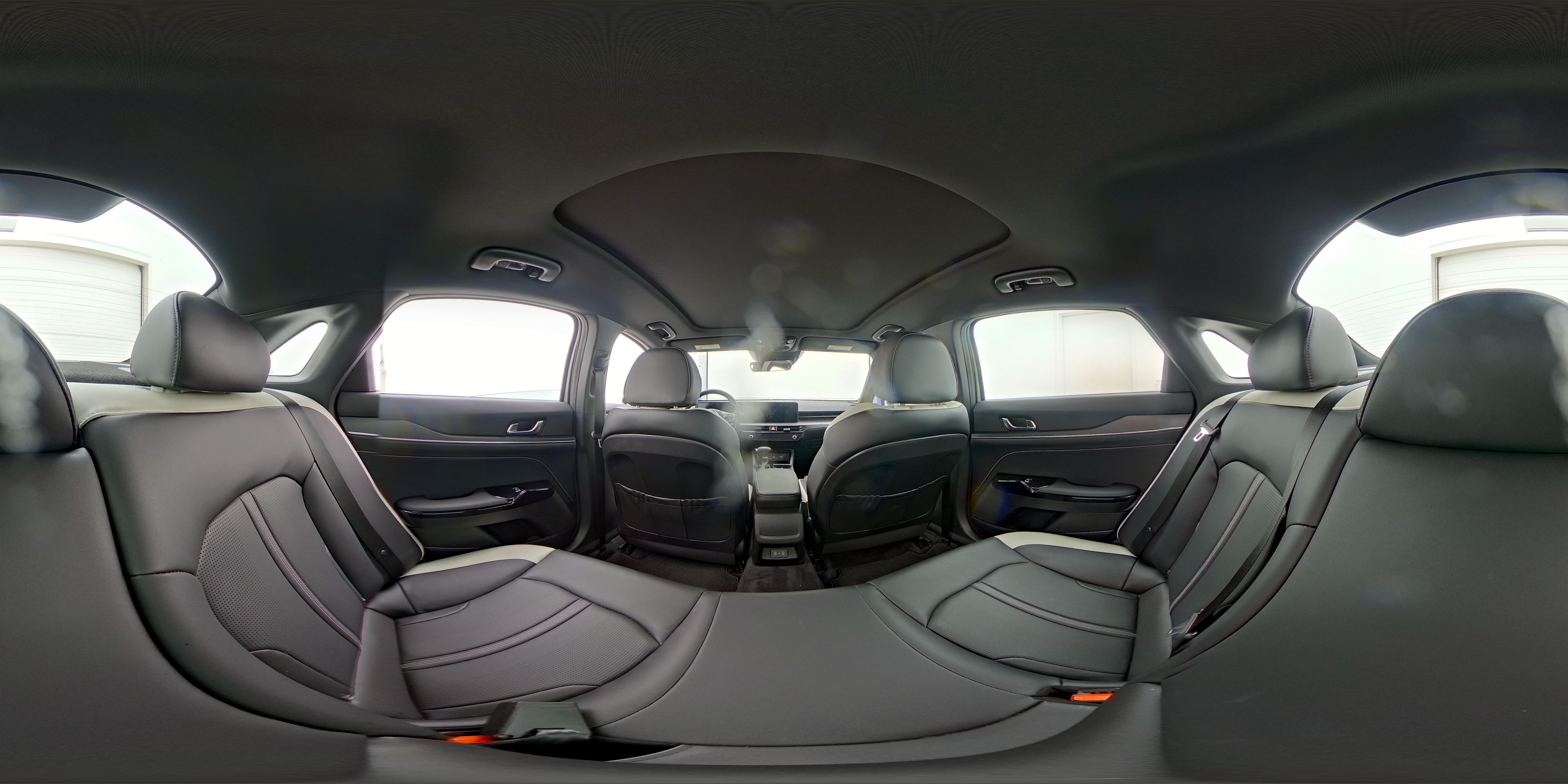 2025 Kia K5 GT-Line - Photo 28
